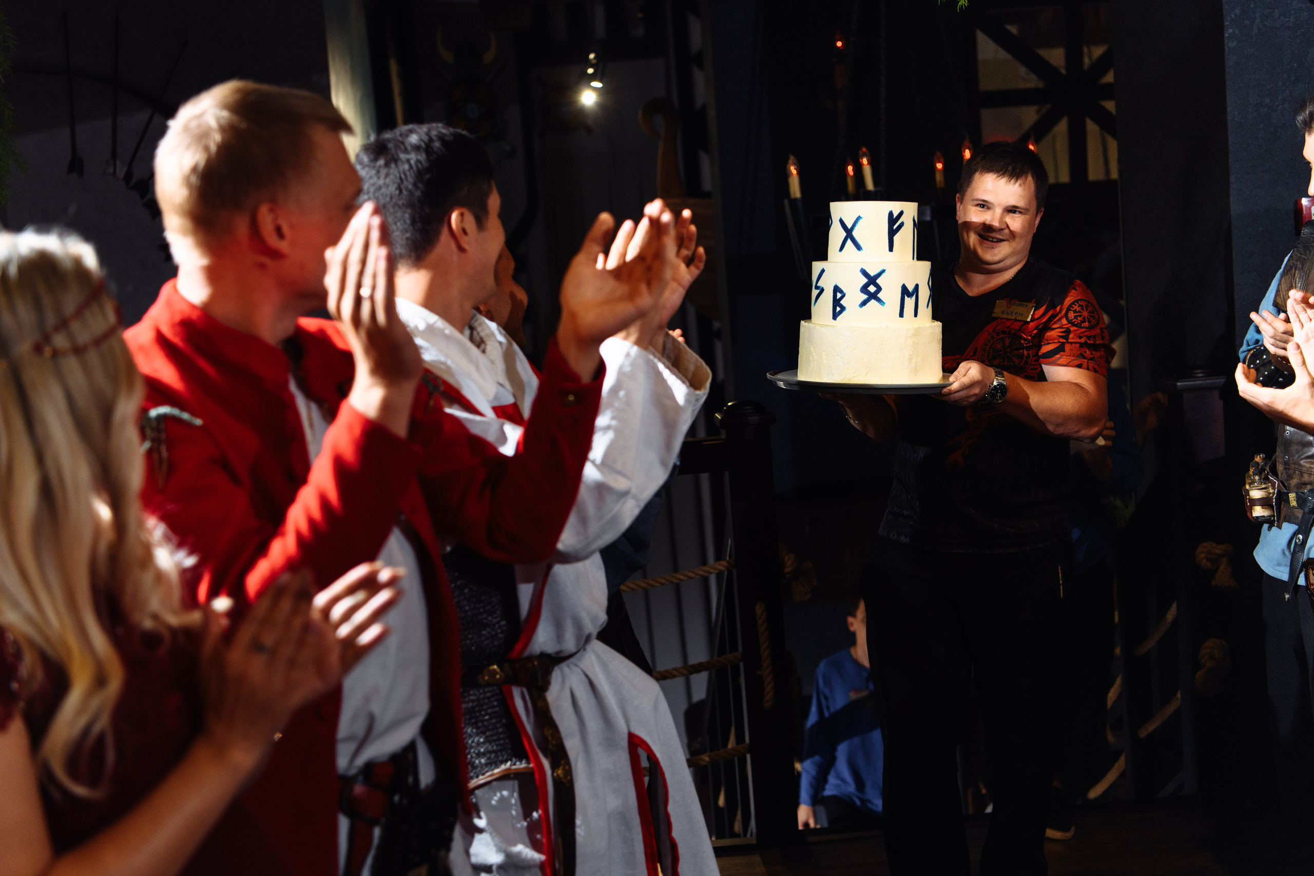 Свадьба в стиле средневековья, банкет в ресторане Викинги. Свадебный и семейный фотограф в Уфе | Винс Константин | Фотопроекты