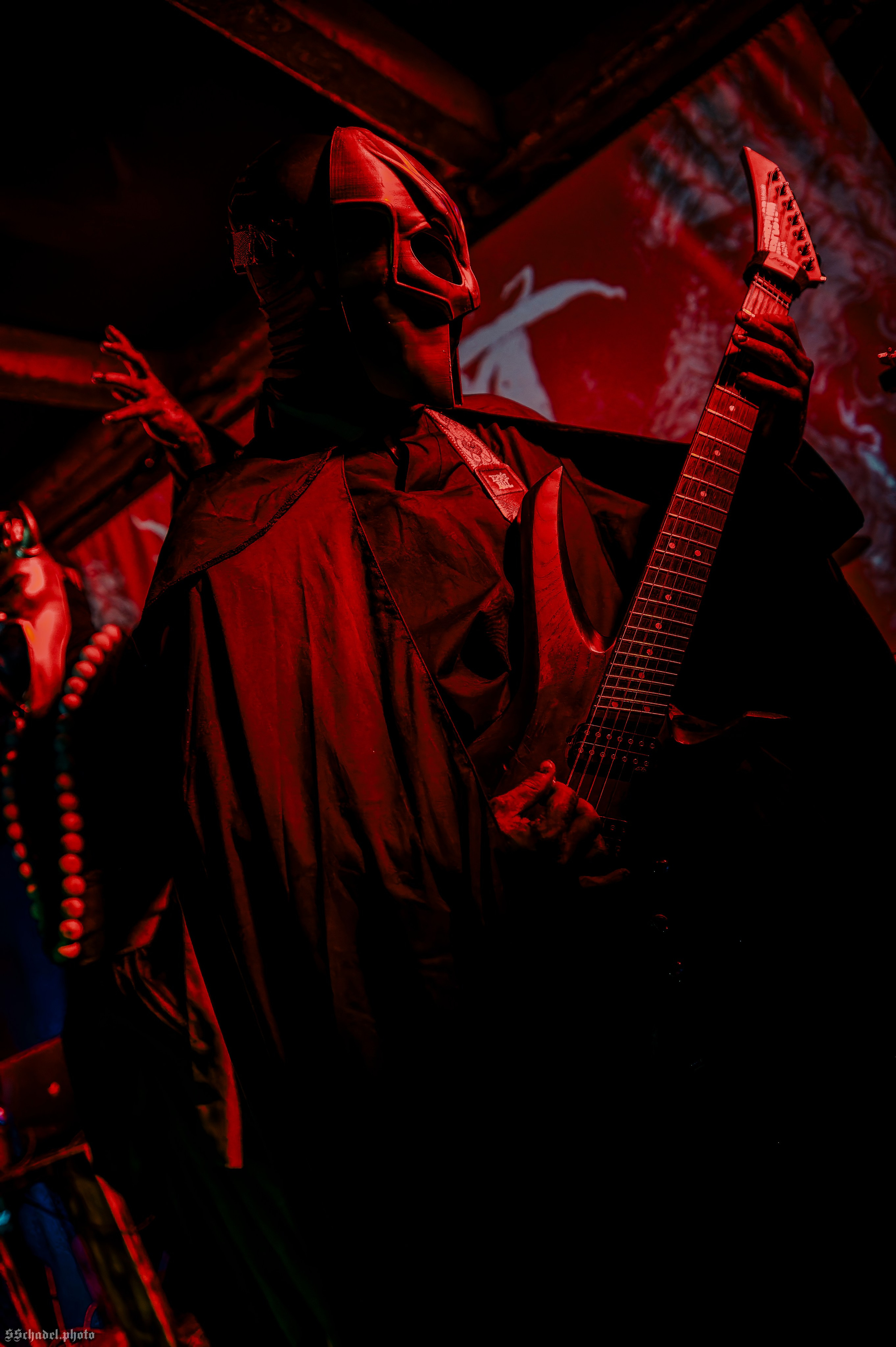 ILLA 21.06.26. We will make everything metal!