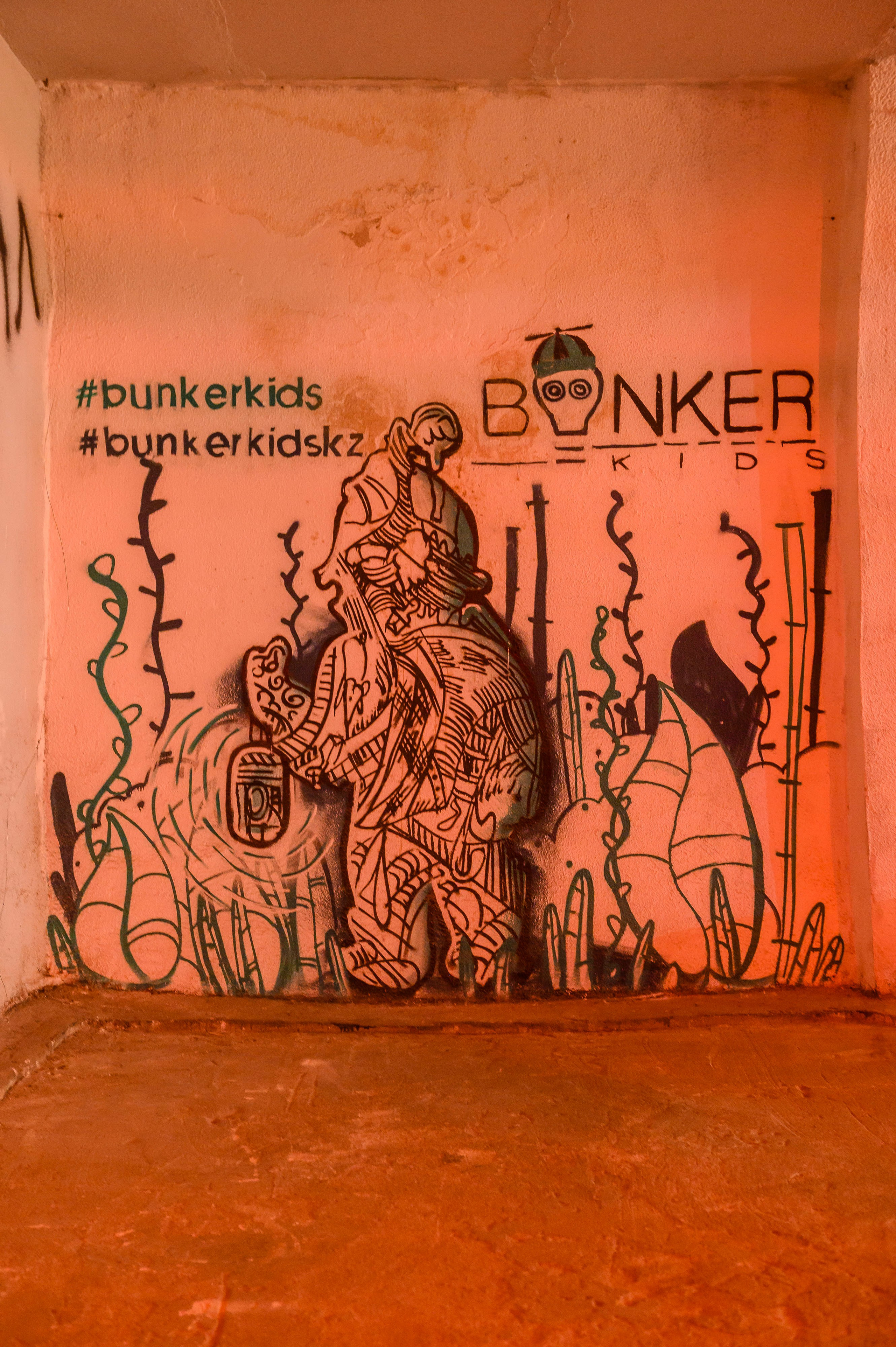 Арт убежище Bunker, съемка контента. Интерьерный и репортажный фотограф в Алматы