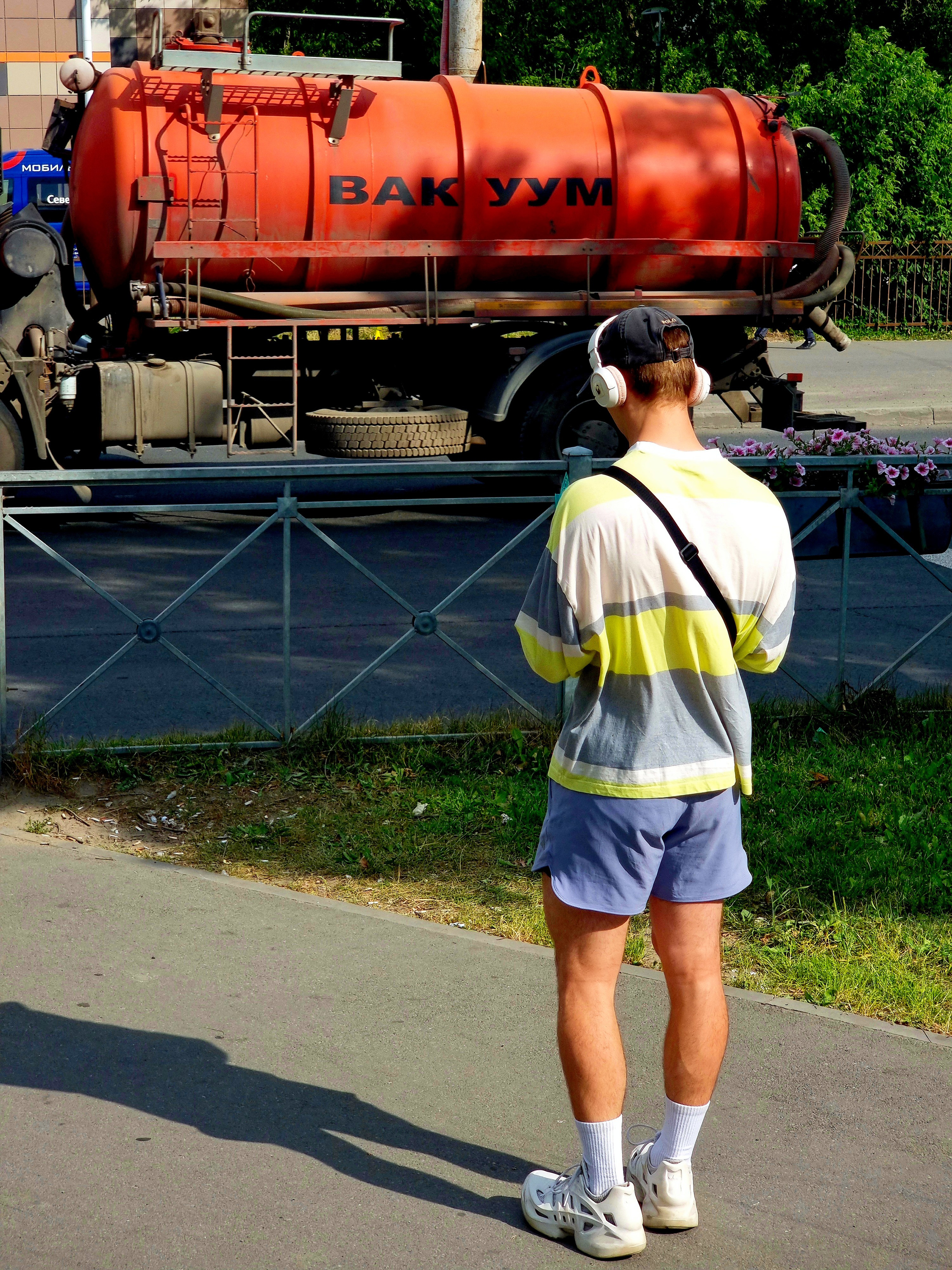 Июль 2025. Den Mirov — Фотограф, Музыкант