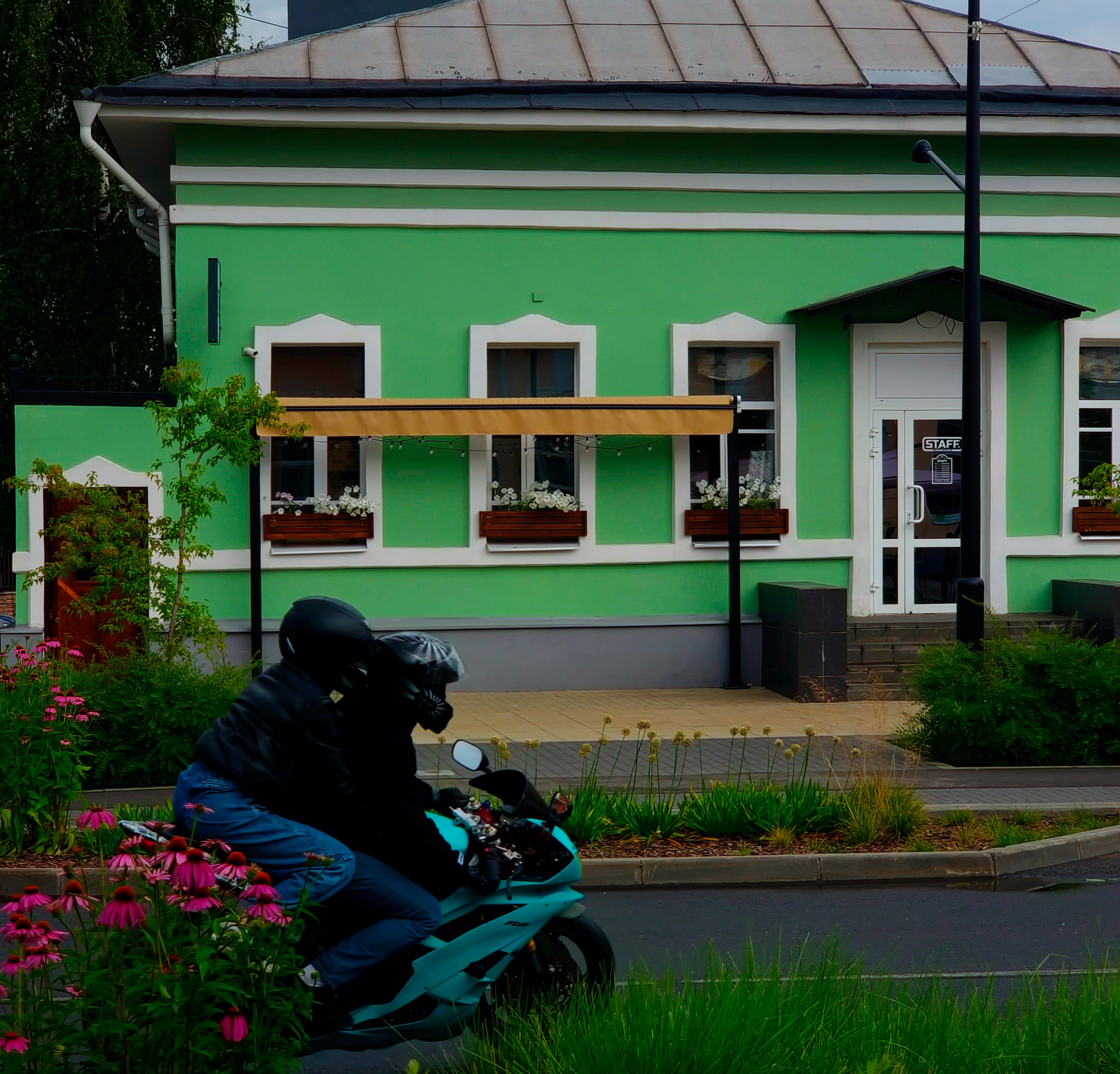 Август 2025. Den Mirov — Фотограф, Музыкант