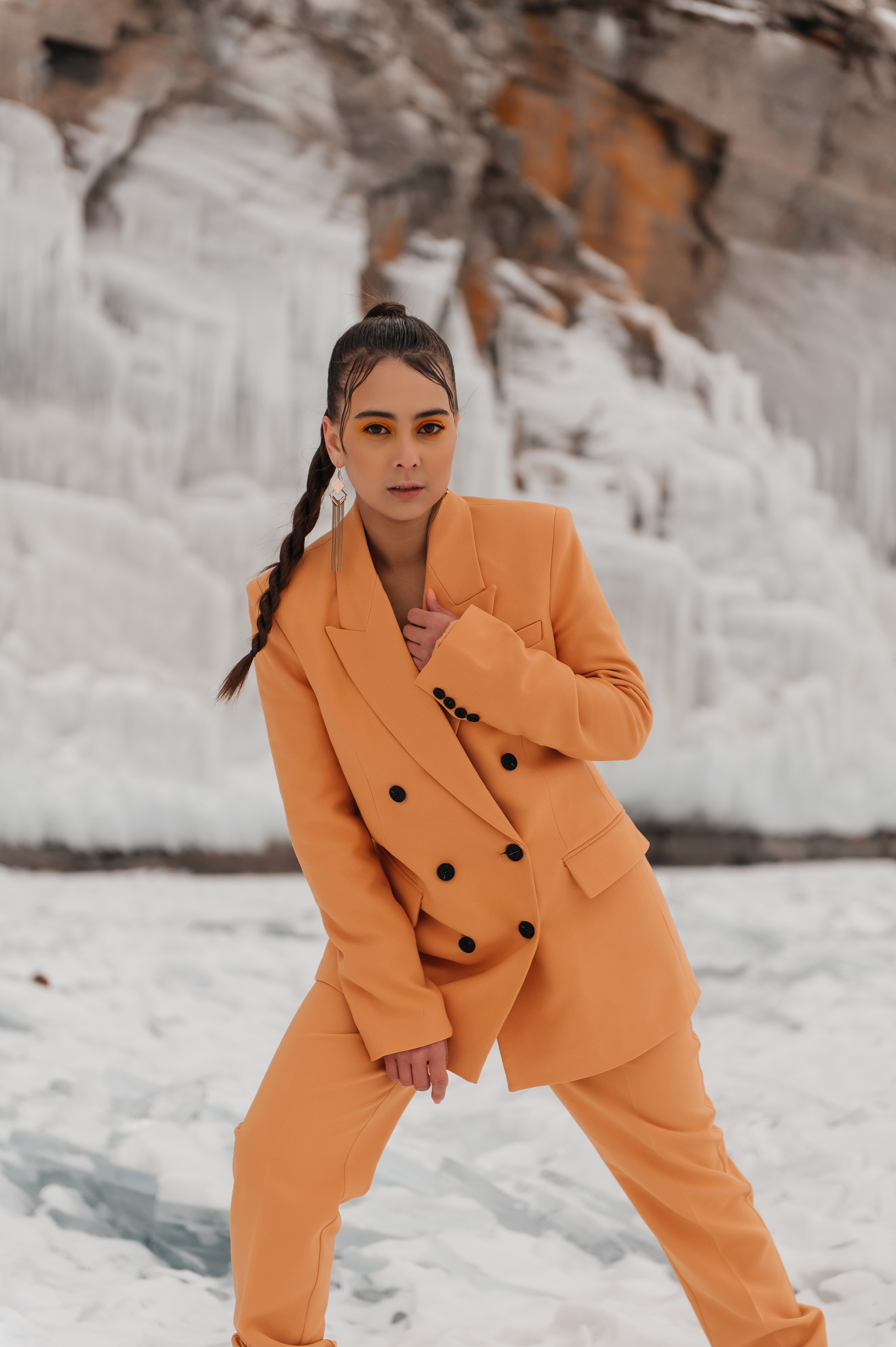 Женская съемка на Байкале. Фотограф Москва и Видеограф Москва