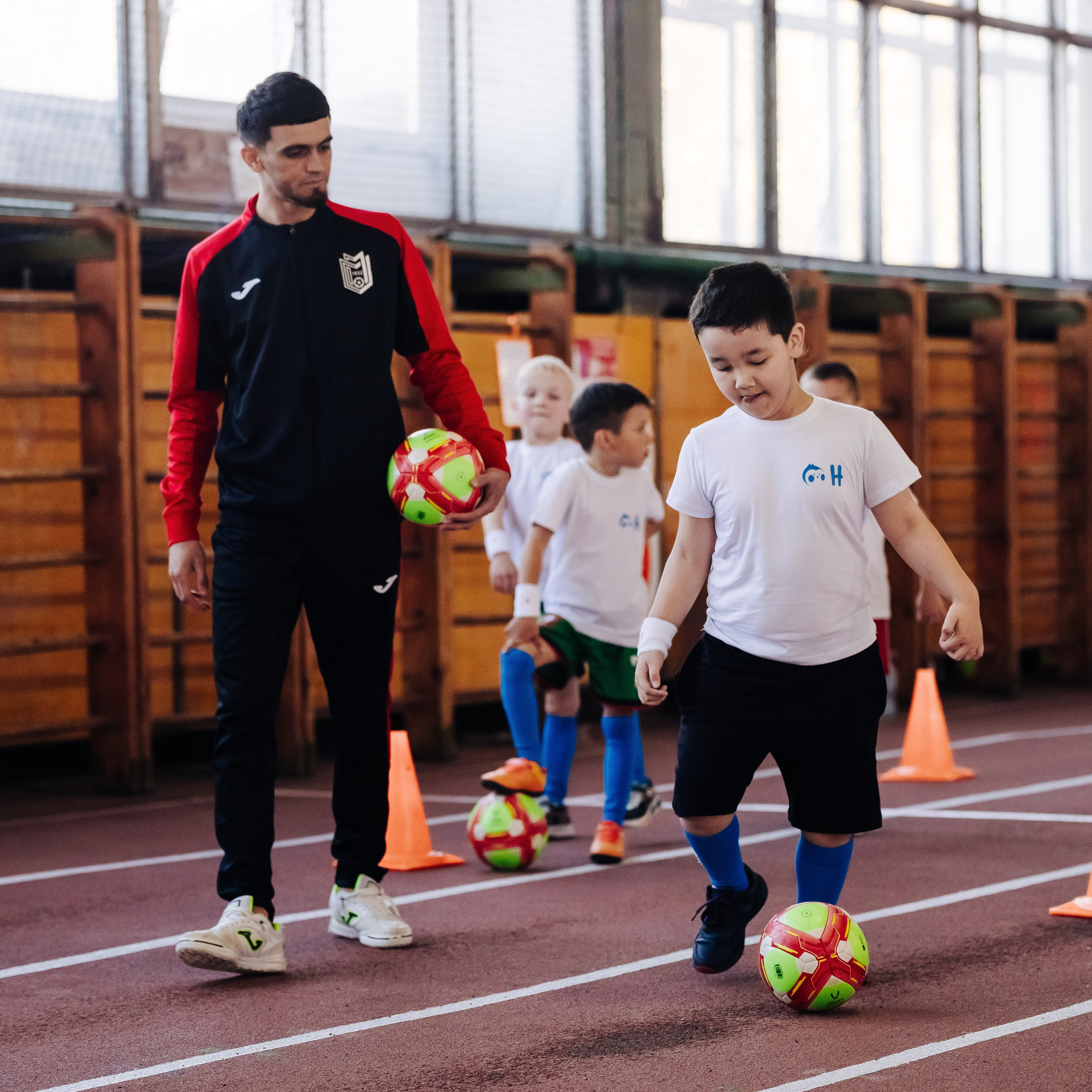 Детский праздник от футбольной школы «Надеждик» // 29.09.2024. Денис Прохоров Фотограф в г. Магнитогорск