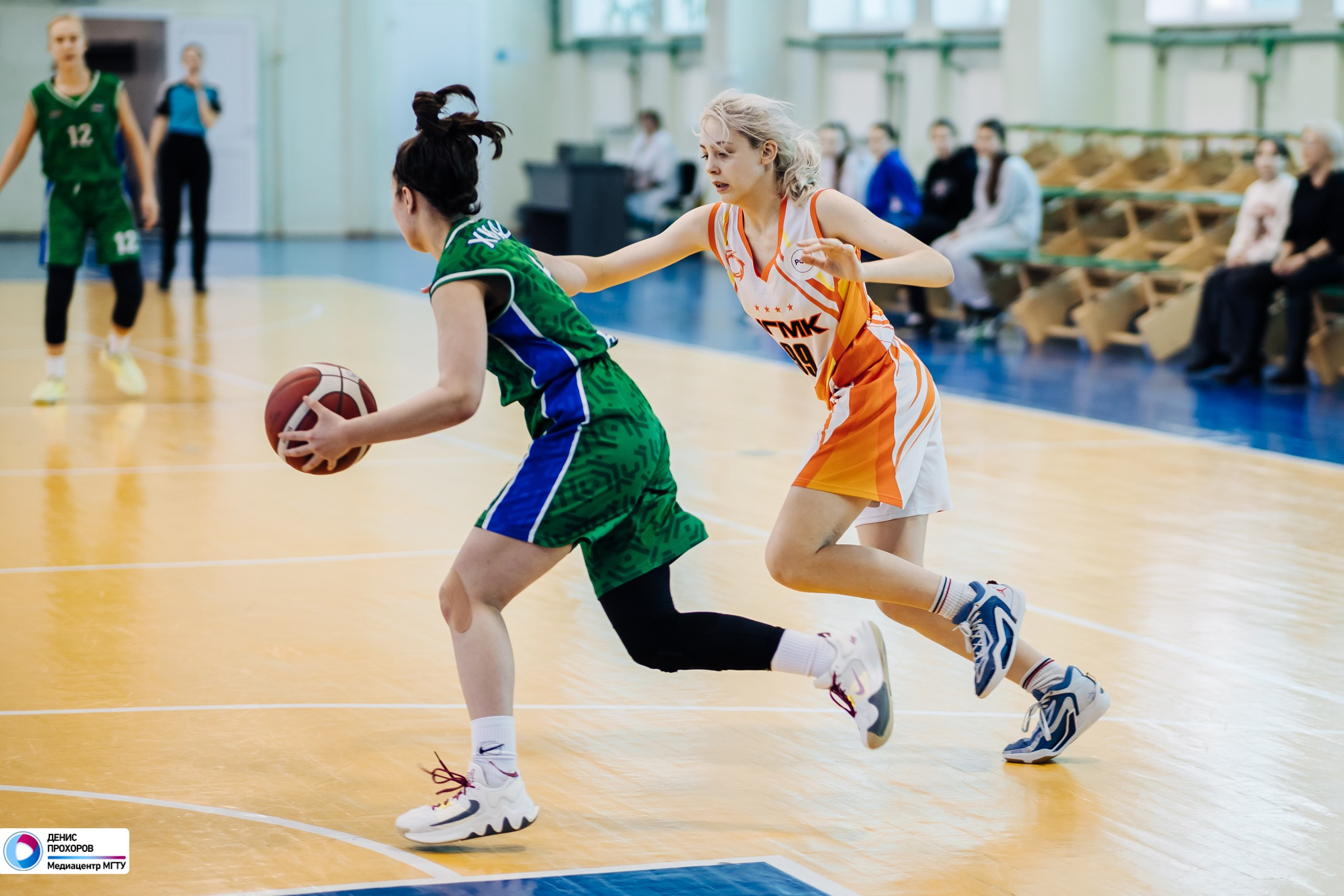 Соревнования по баскетболу среди девушек до 16 лет / 04.02.24. Денис Прохоров Фотограф в г. Магнитогорск