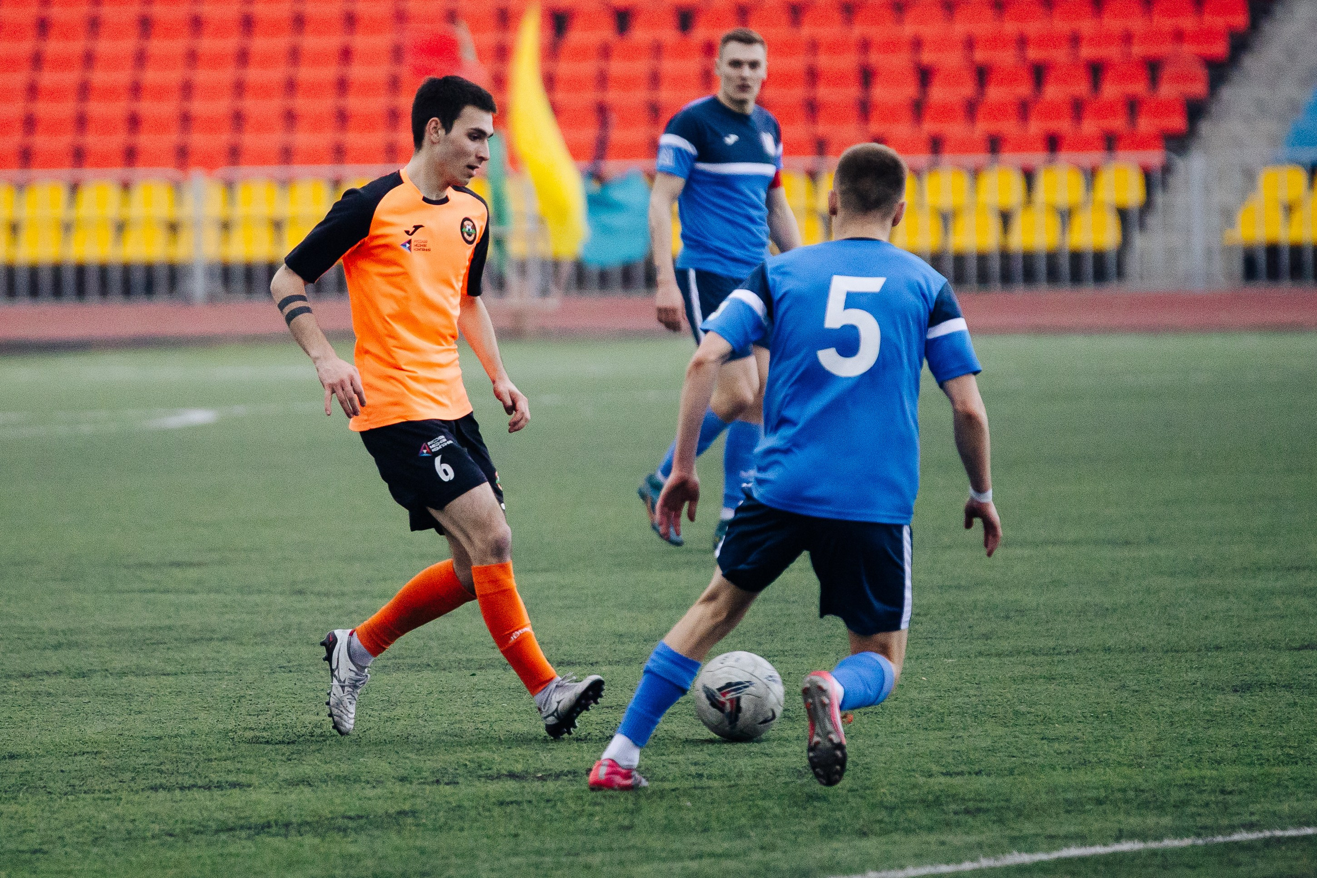 ФК Металлург — ФК Шахтер // 06.04.24. Денис Прохоров Фотограф в г. Магнитогорск