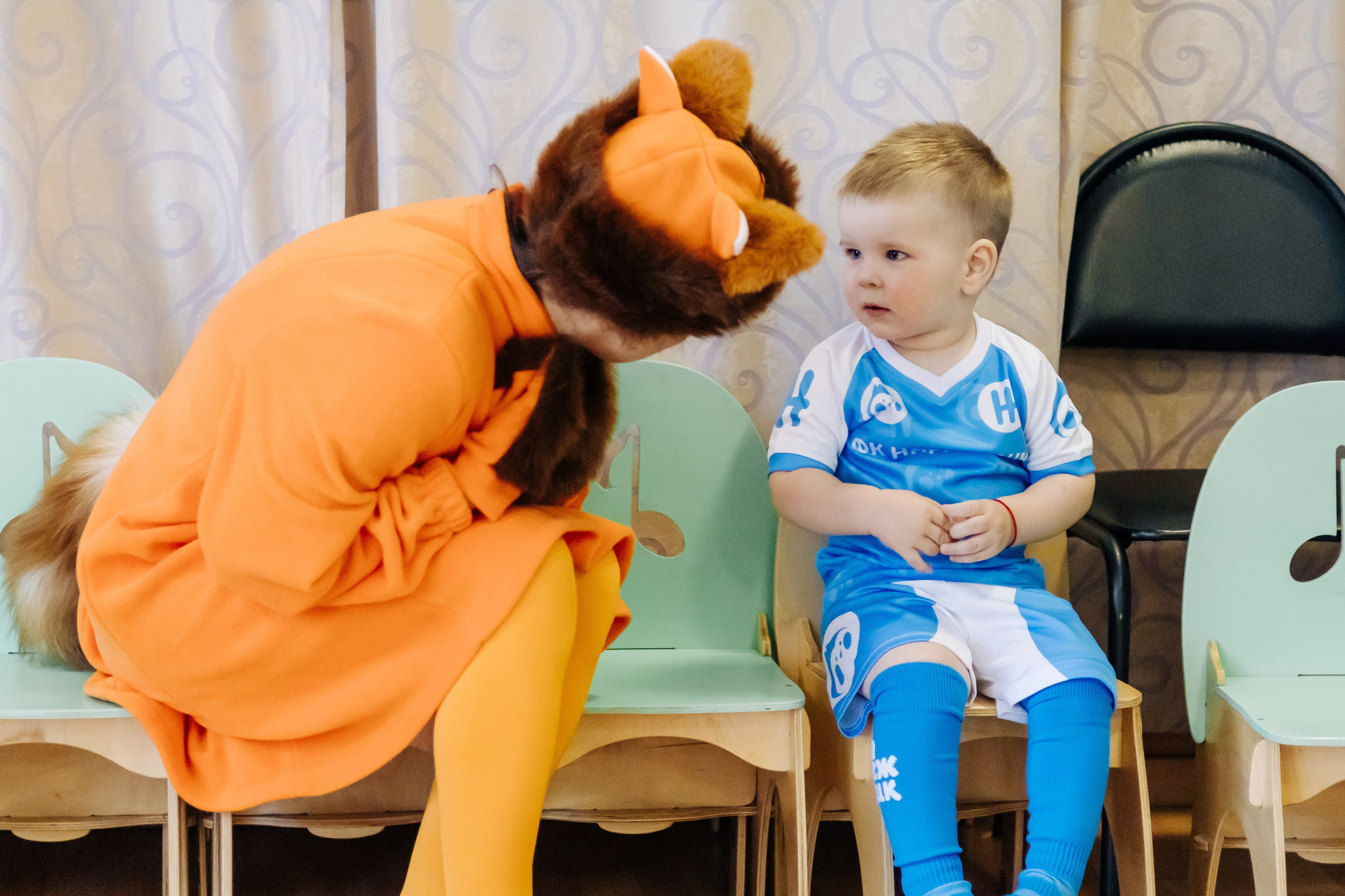 Фотосессия с кубком в детских садах г. Магнитогорска. Денис Прохоров Фотограф в г. Магнитогорск