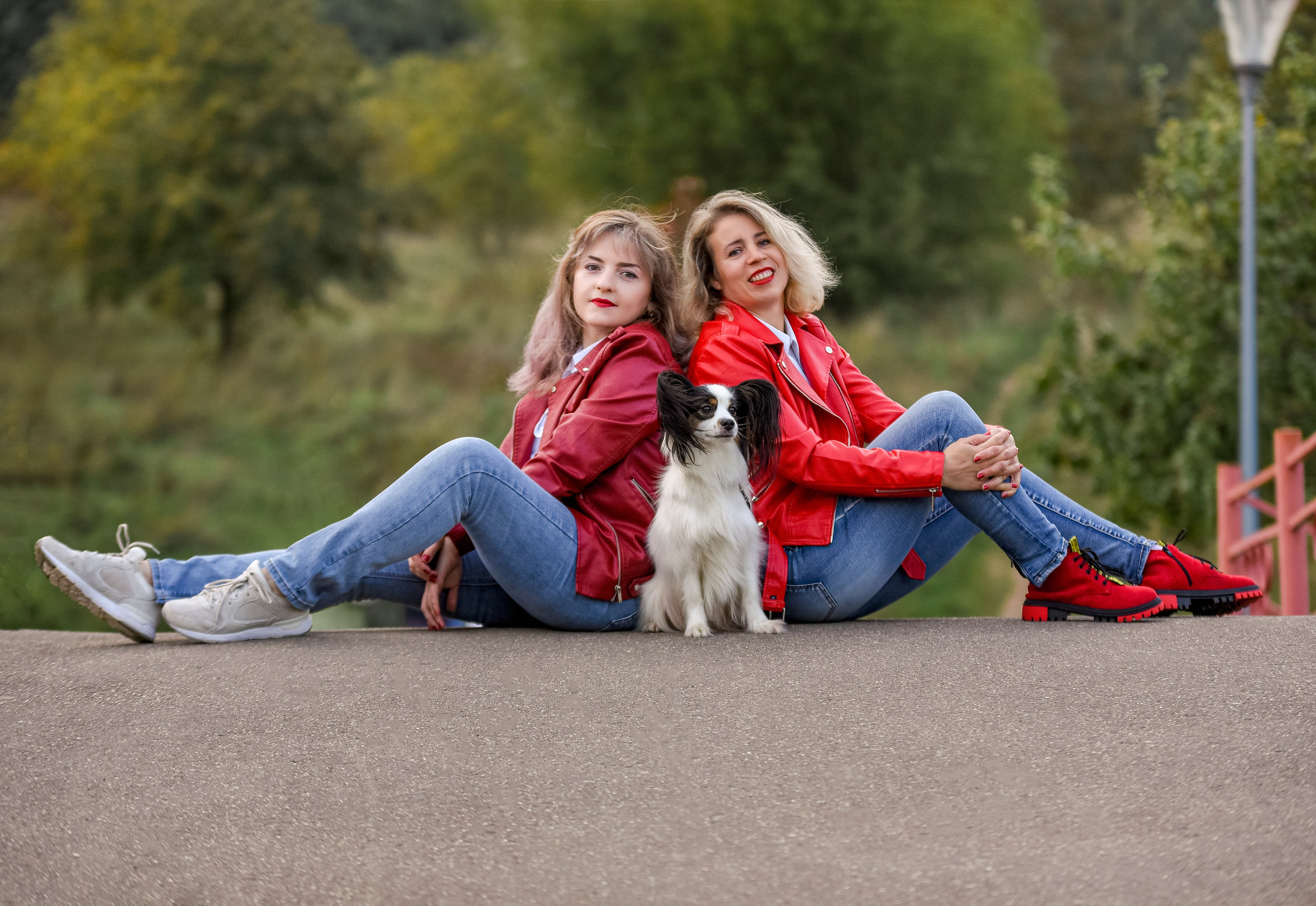 Фотопрогулка, семейная съемка, фотосессия с друзьями, фотосессия с питомцем, собака