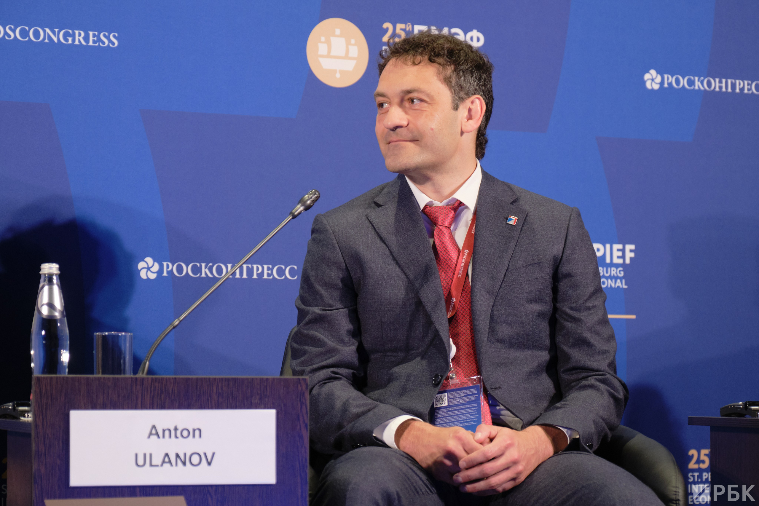 ПМЭФ 2022. Люди и атмосфера. Профессиональный фотограф в Москве Павел Жданов