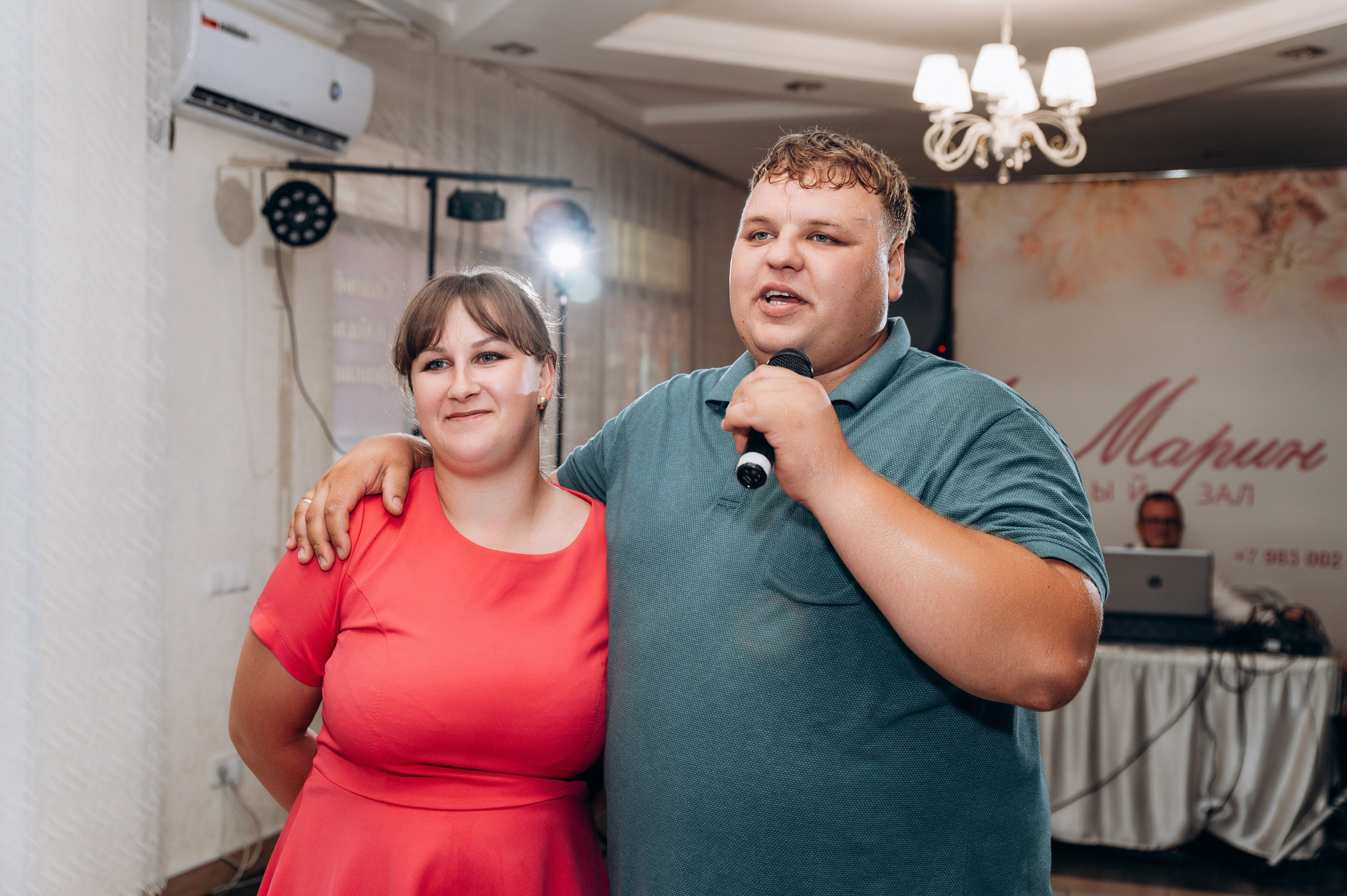 Прогулка, регистрация, банкет. Фотограф в Новосибирске