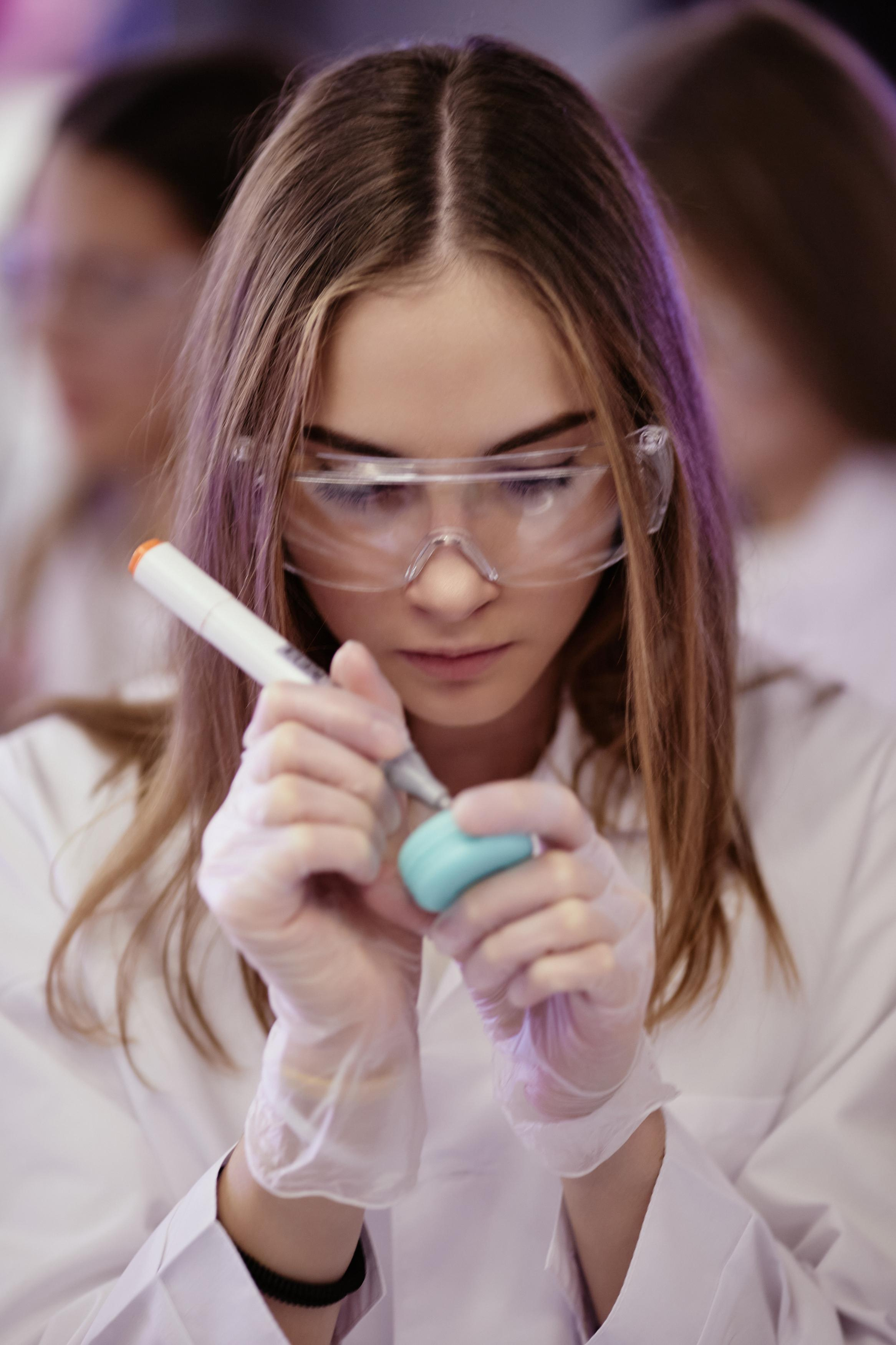 ALICE LAB. Дмитрий Мазуркевич: Профессиональный Репортажный Фотограф