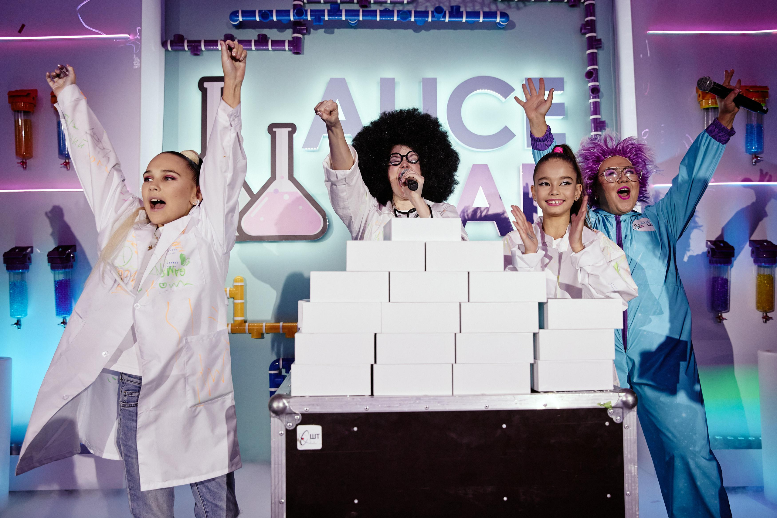 ALICE LAB. Дмитрий Мазуркевич: Профессиональный Репортажный Фотограф