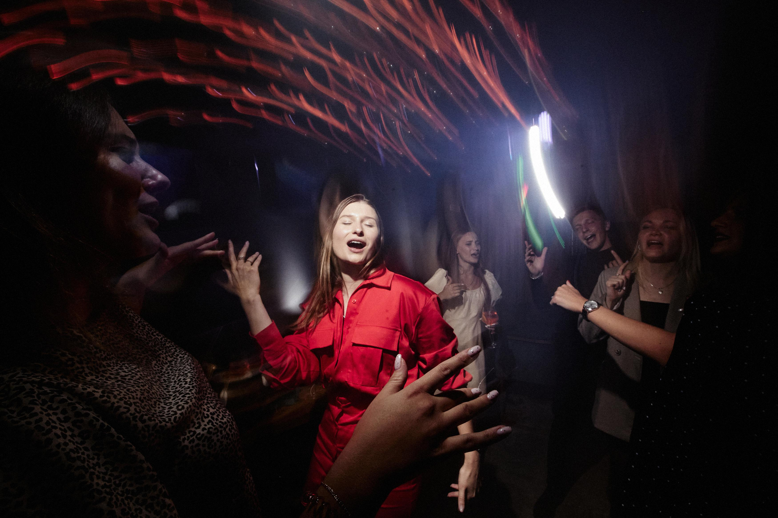 PLOTS. Дмитрий Мазуркевич: Профессиональный Репортажный Фотограф