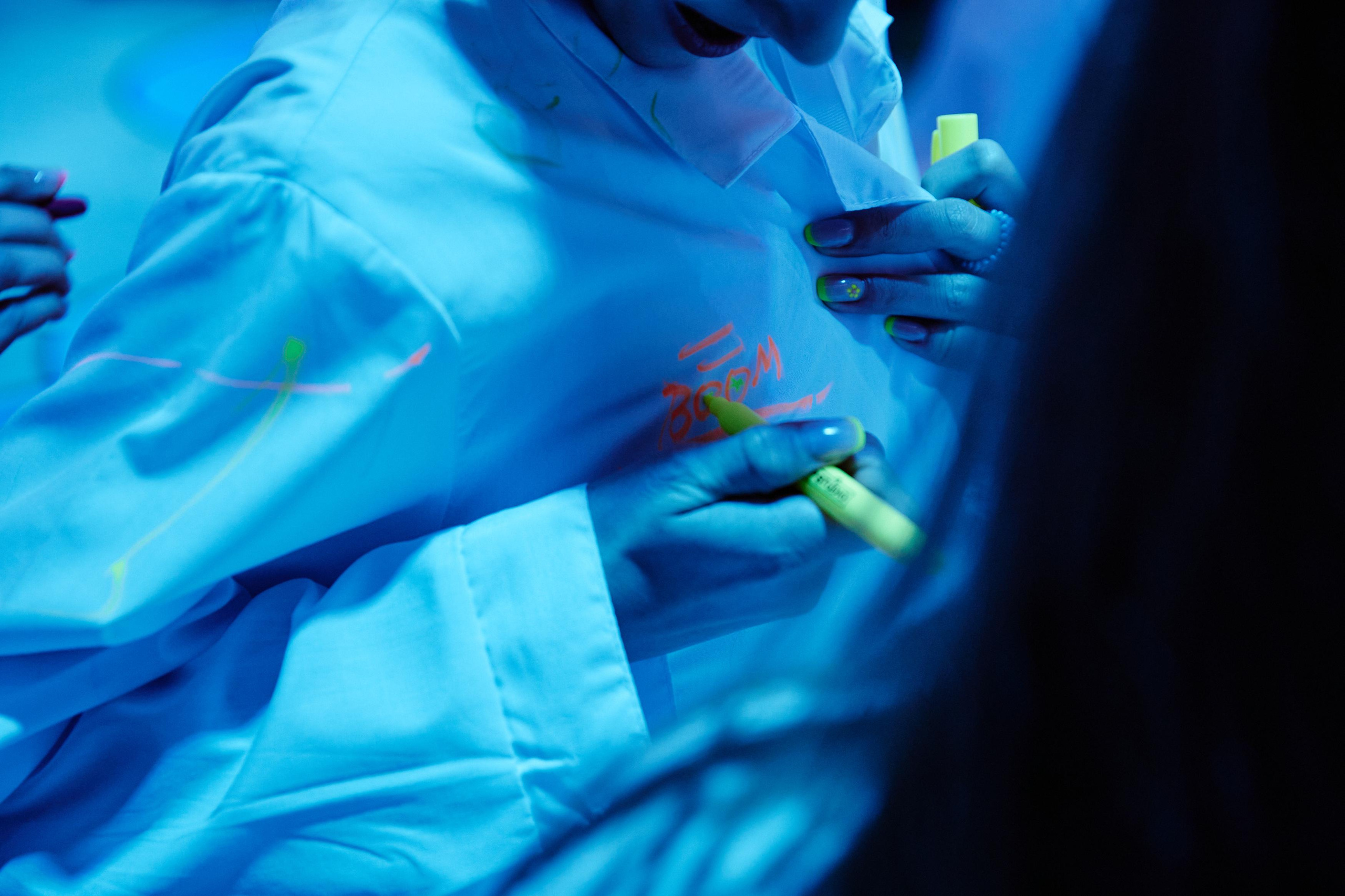 ALICE LAB. Дмитрий Мазуркевич: Профессиональный Репортажный Фотограф