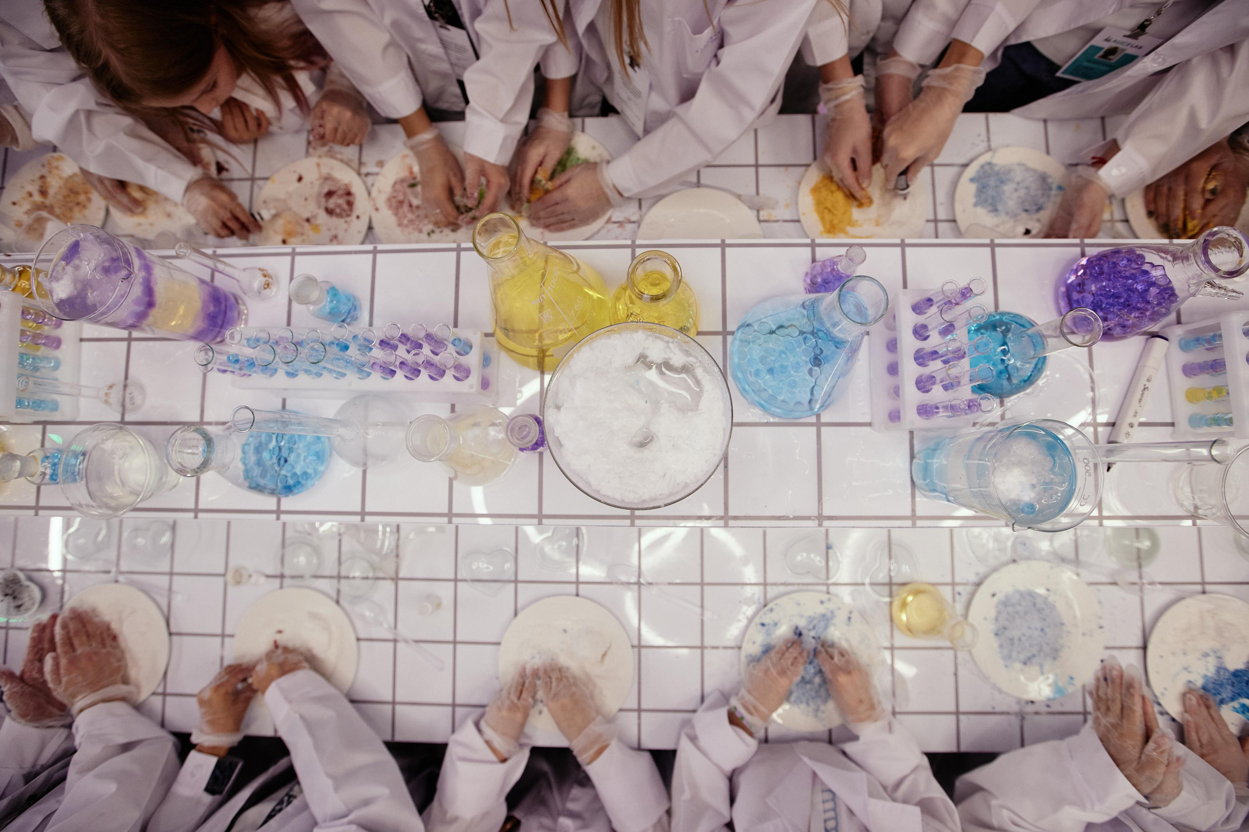 ALICE LAB. Дмитрий Мазуркевич: Профессиональный Репортажный Фотограф