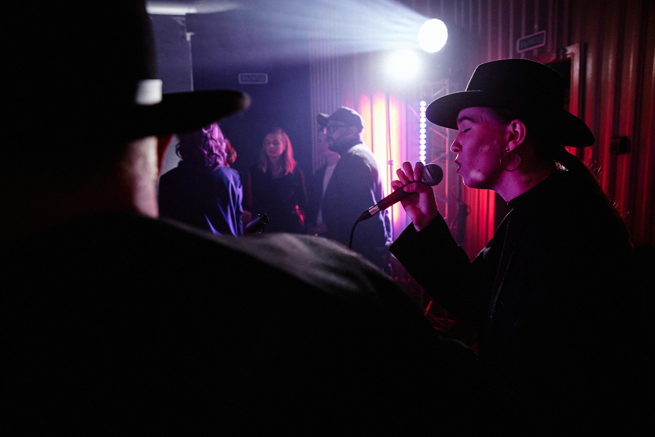 PLOTS. Дмитрий Мазуркевич: Профессиональный Репортажный Фотограф