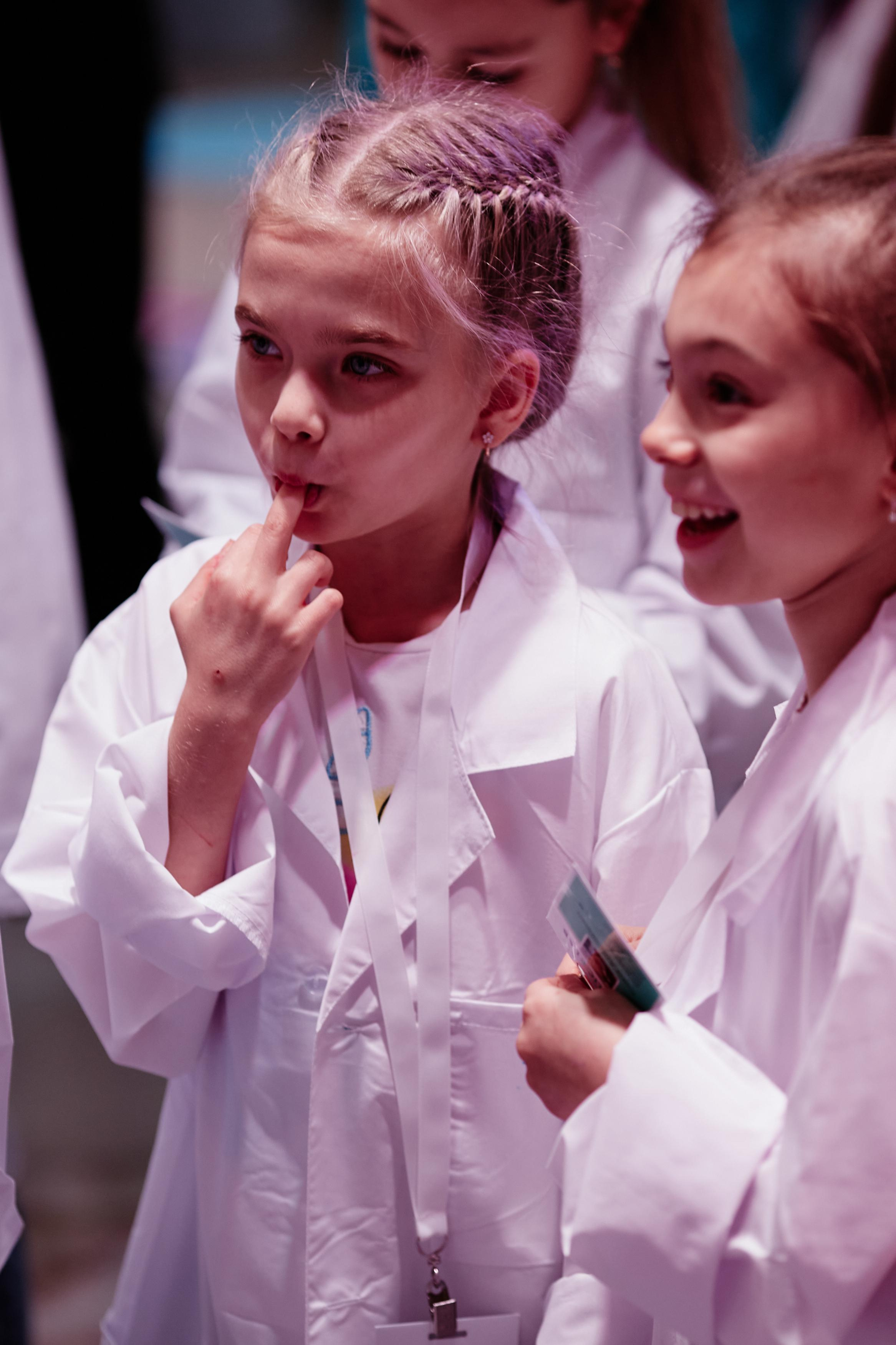 ALICE LAB. Дмитрий Мазуркевич: Профессиональный Репортажный Фотограф