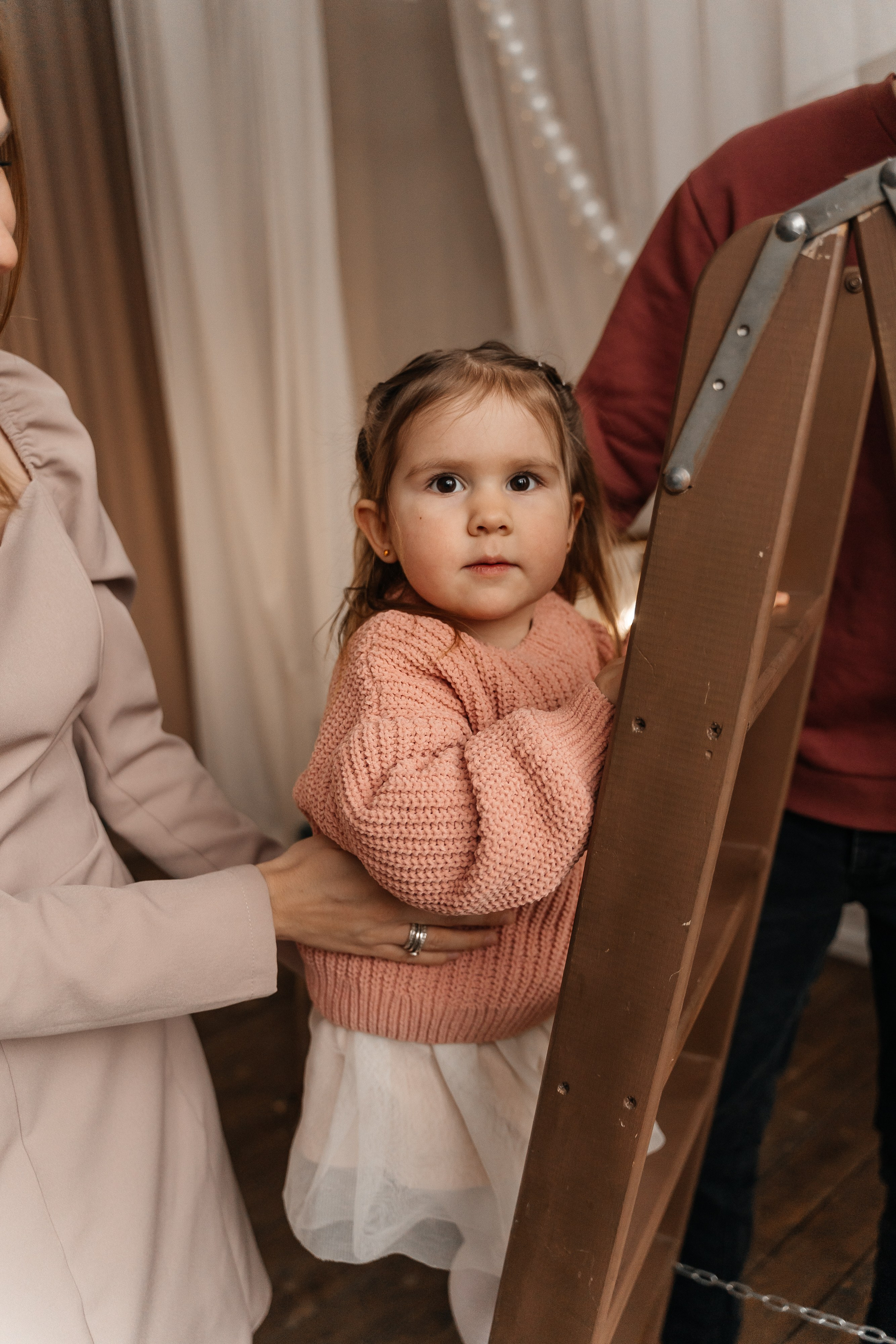 Серёжа, Аня и Василина. Волик Мария