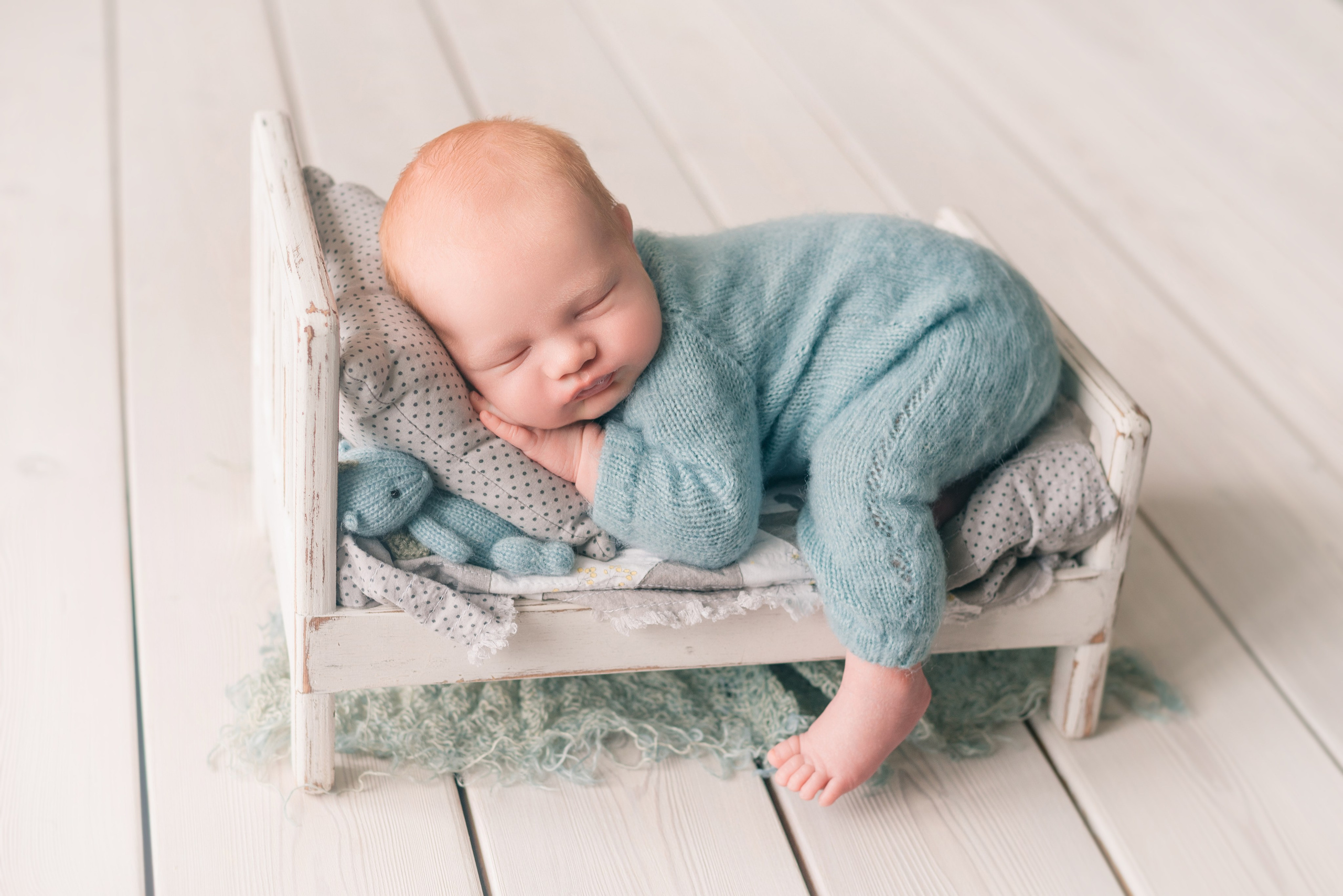 Артем. Фотограф новорожденных Белгород