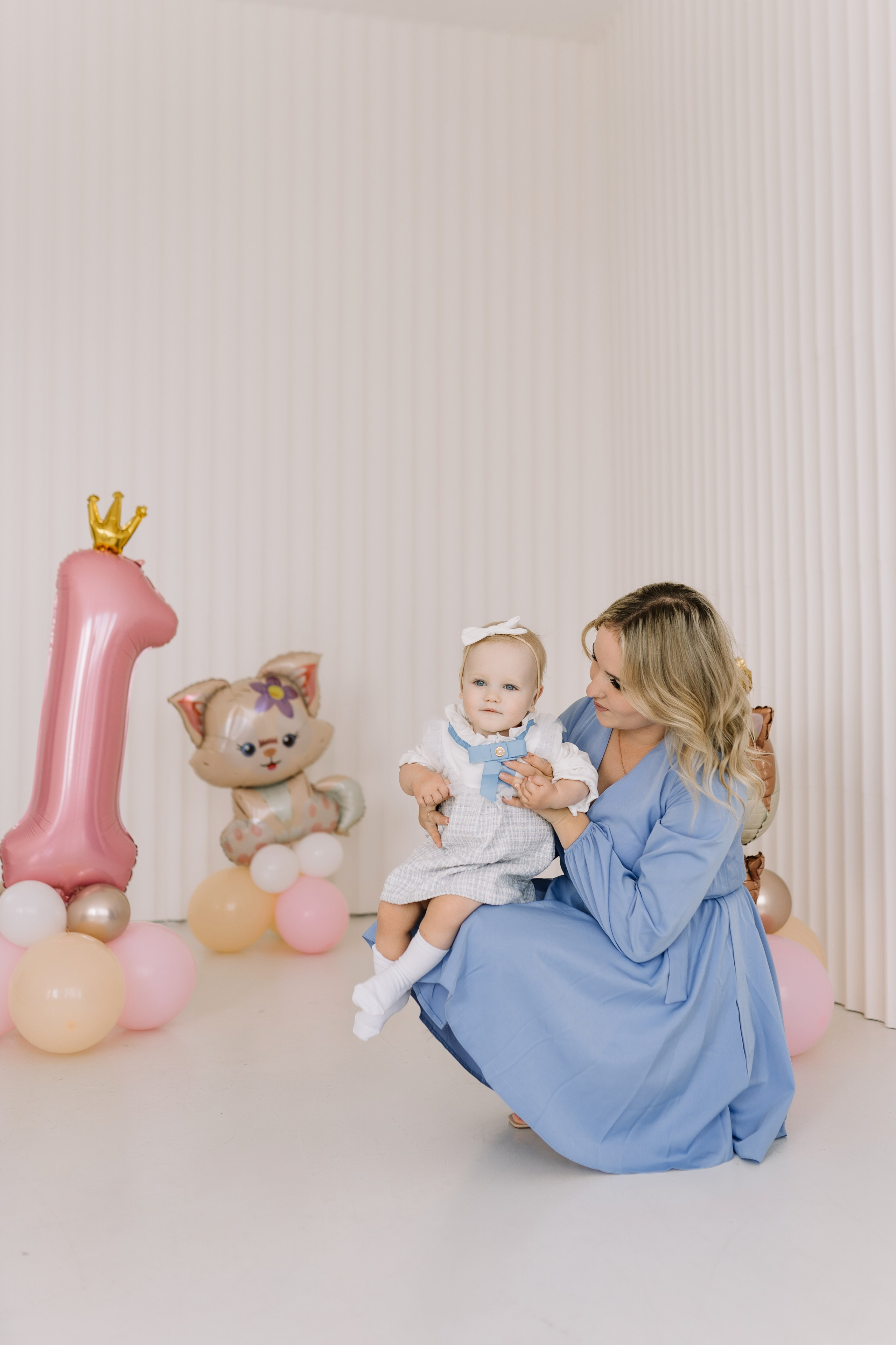 Николь 1 годик