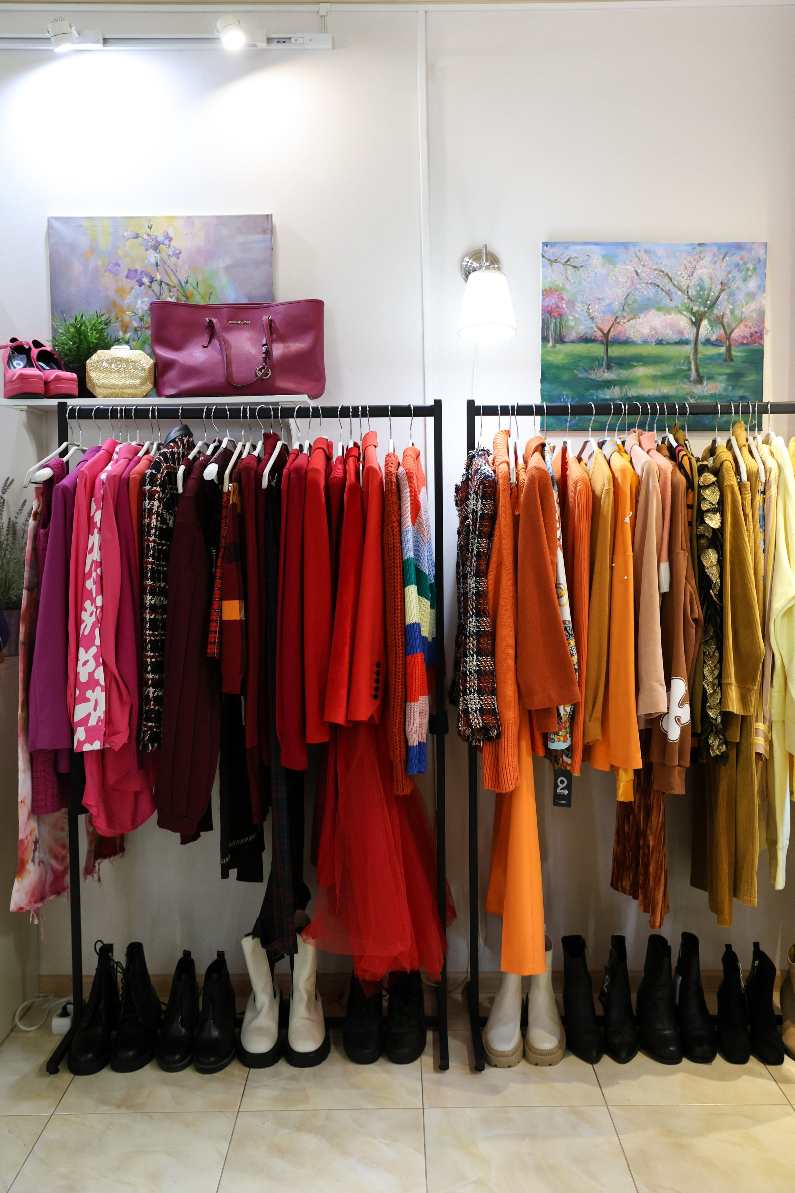 Магазины Charity Shop. Фотограф Дарья Попова