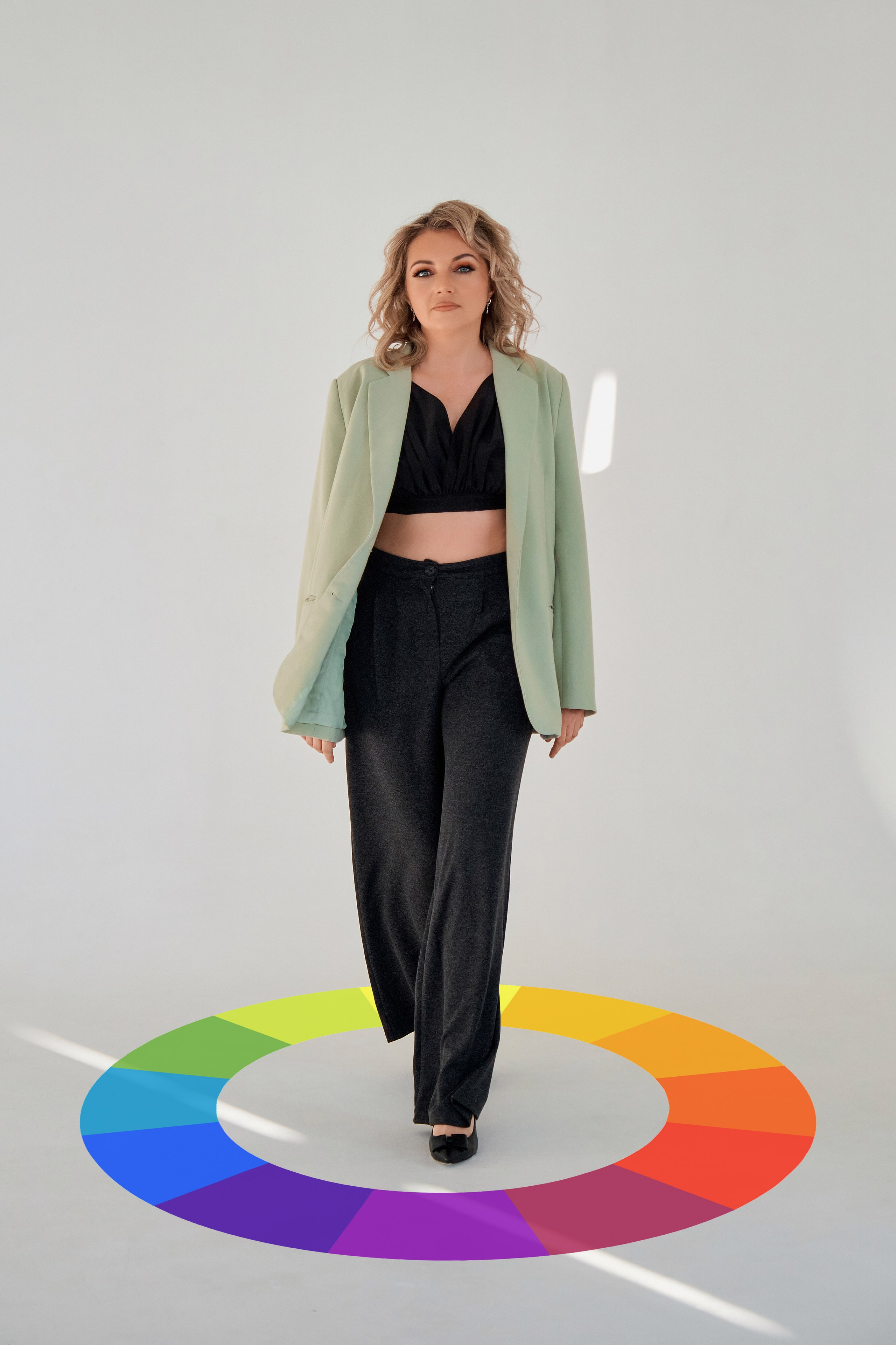 Олеся. Nail мастер. Портретная и контент съемка. Фотограф Таганрог Анна Трайжон