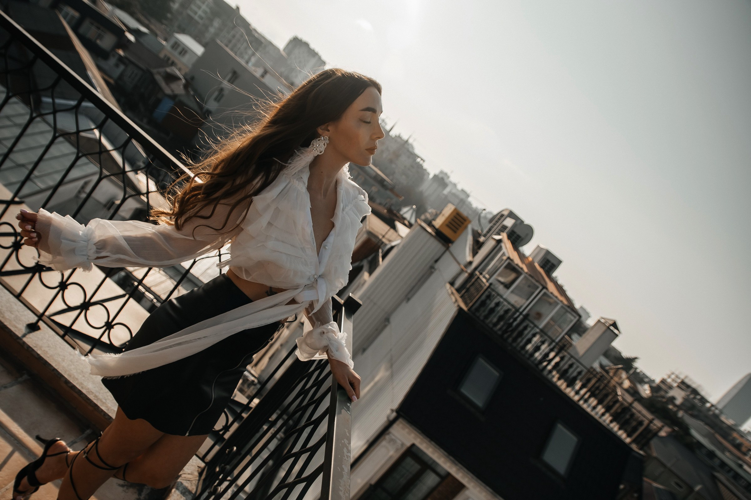 Вероника. Съёмка на крыше. Фотограф Батуми | Lera Rawlick