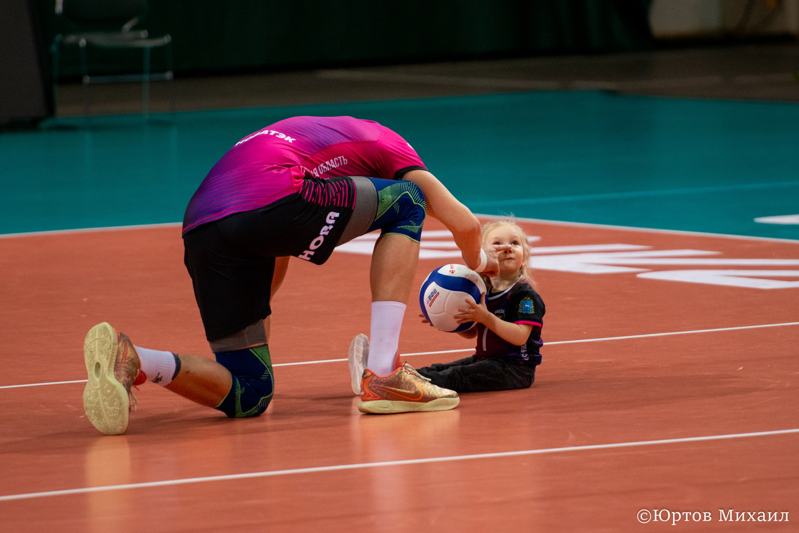 Волейбол. Спортивный фотограф Михаил Юртов
