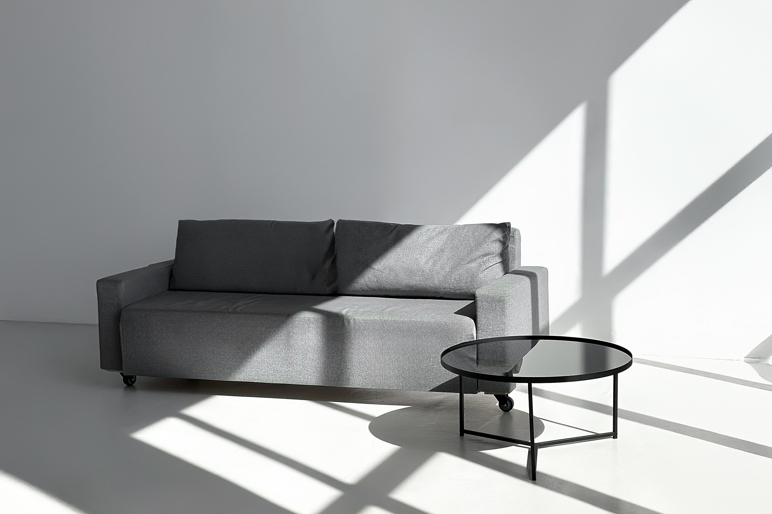 Стильная фотостудия с бетонной стеной. 5loft Фотостудия в Ижевске