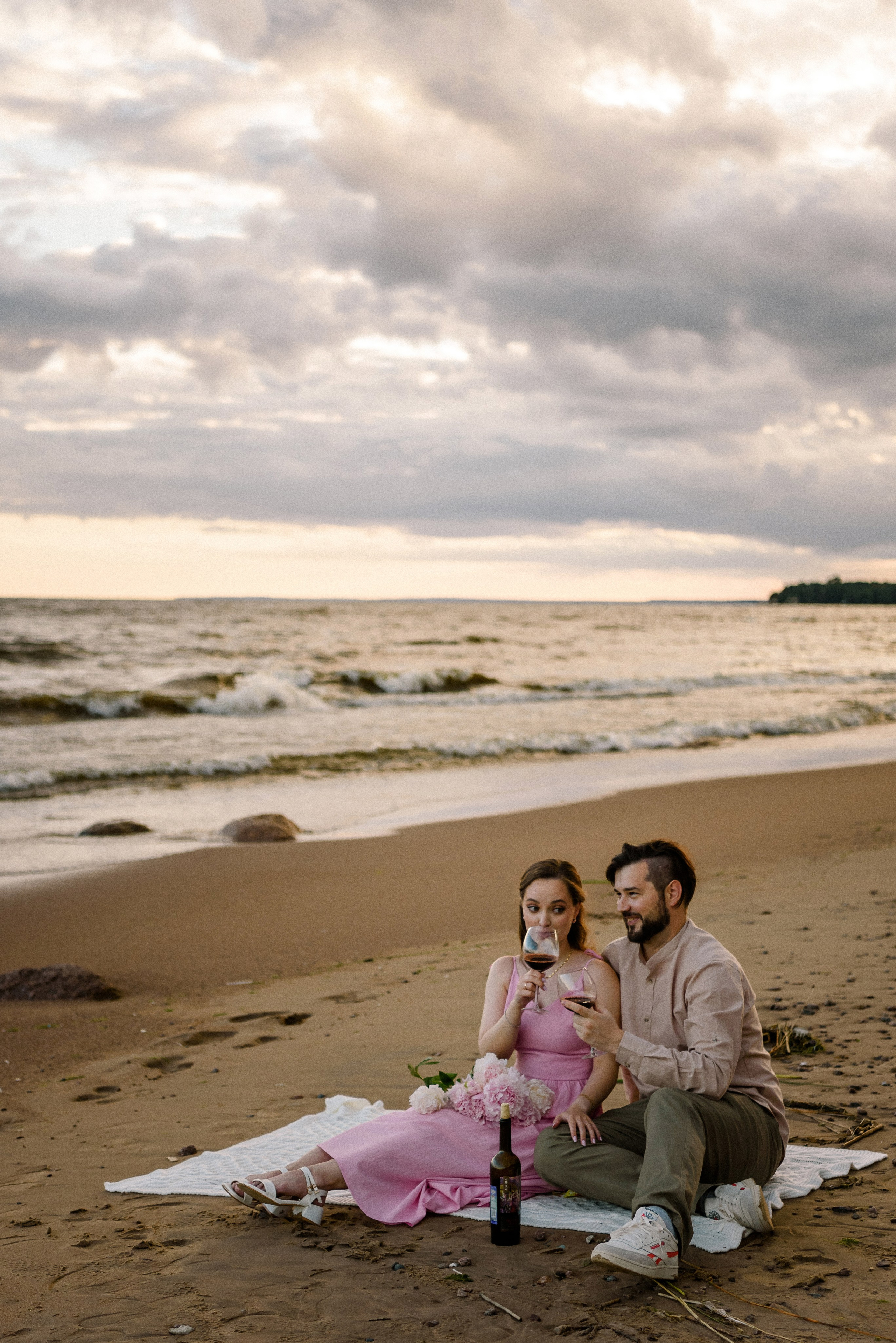 Настя и Вова Финский залив. Свадебный фотограф в Санкт-Петербурге София Шубик
