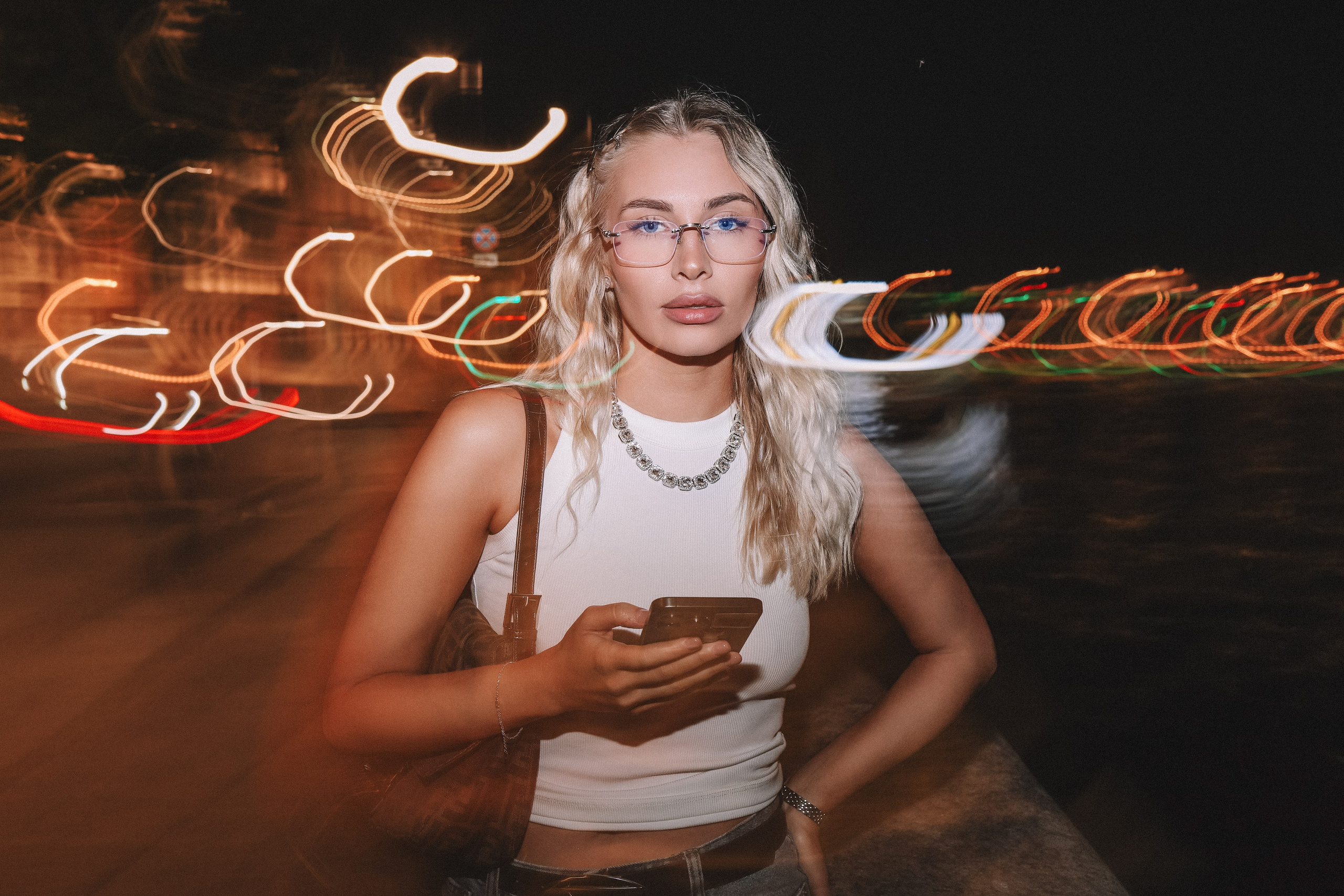 Полина — вечерний Петербург, съёмка со вспышкой | О. Беляева. Фотограф Олеся Беляева | Санкт-Петербург и Ленобласть