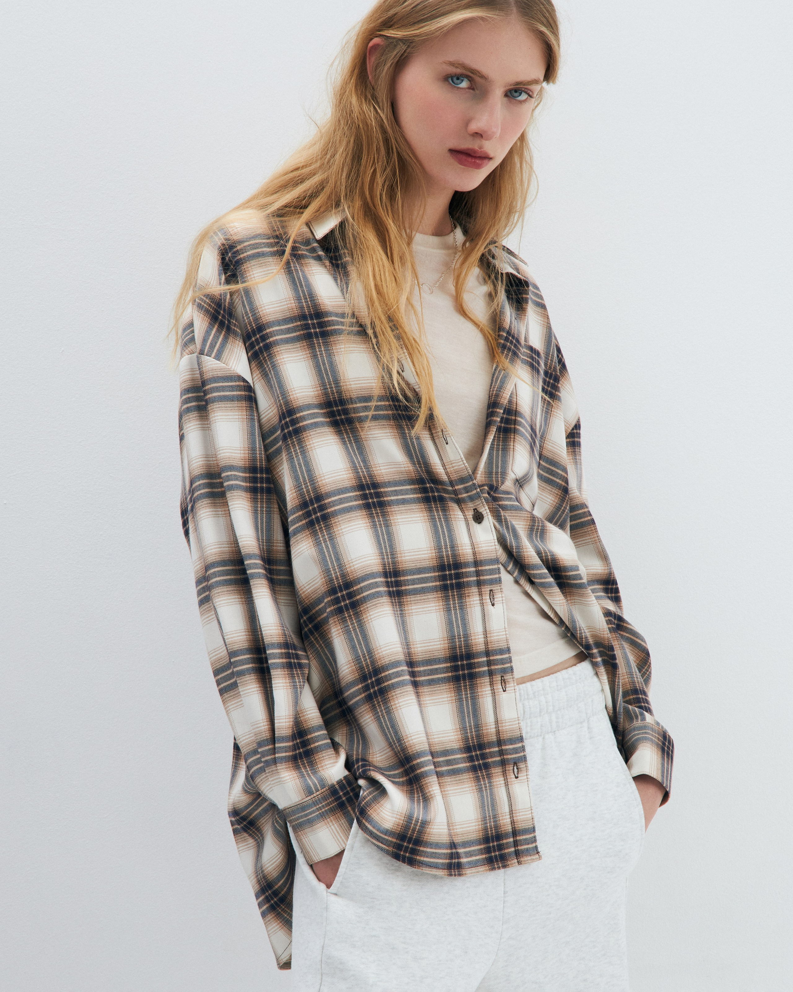 Catalog GJ for LAMODA 2025. Фотограф для брендов в Москве