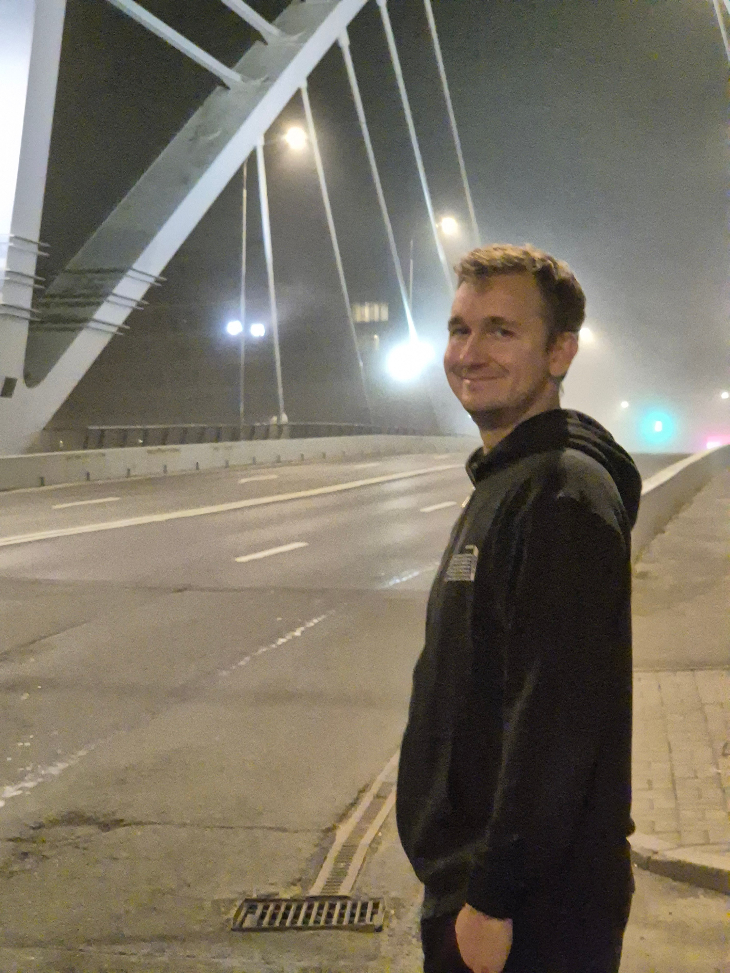 Вытащил с собой Александра, чему он сильно рад (делает вид)