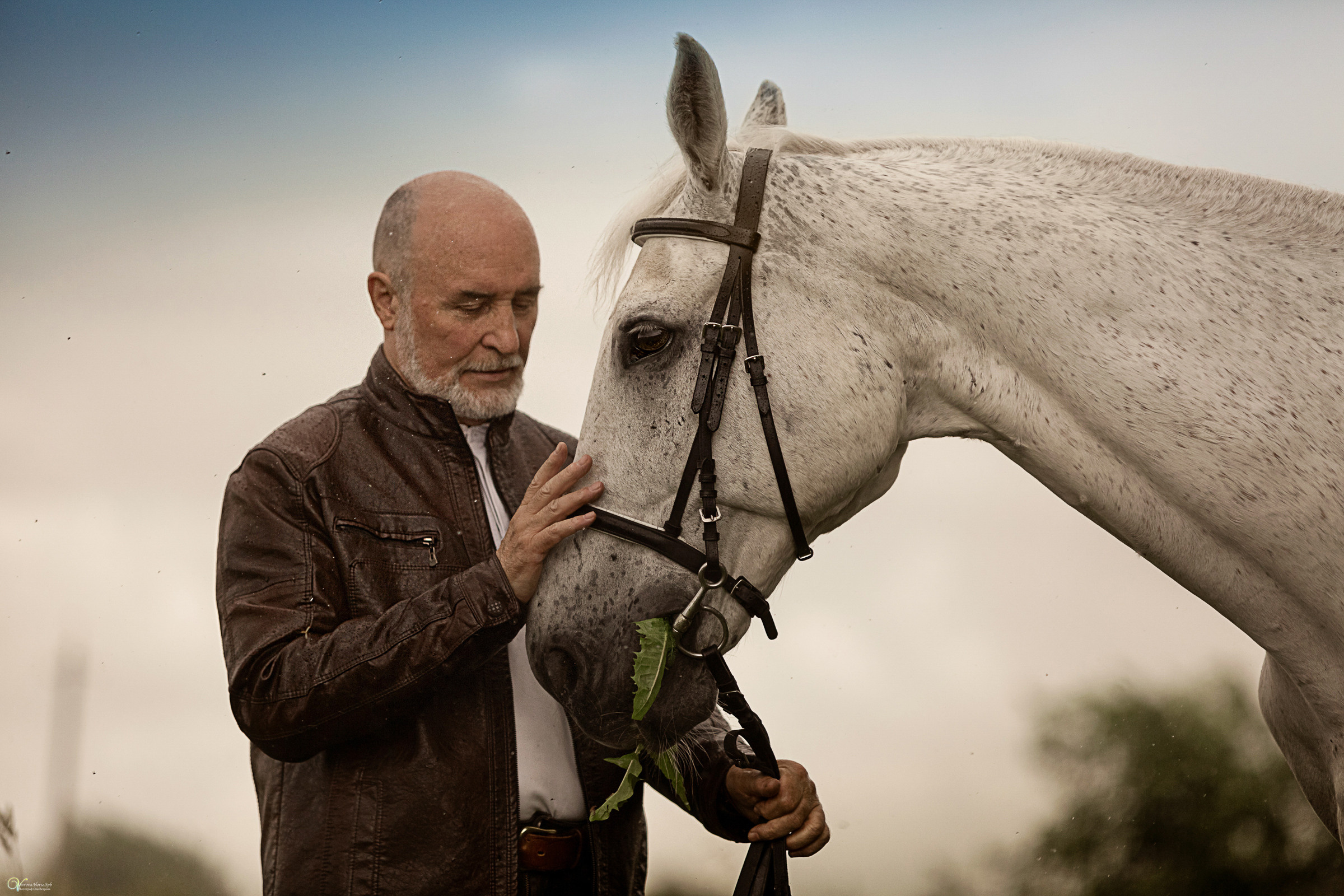 В ливень_Мужской портрет. Фотограф женский и мужской портрет Санкт-Петербург