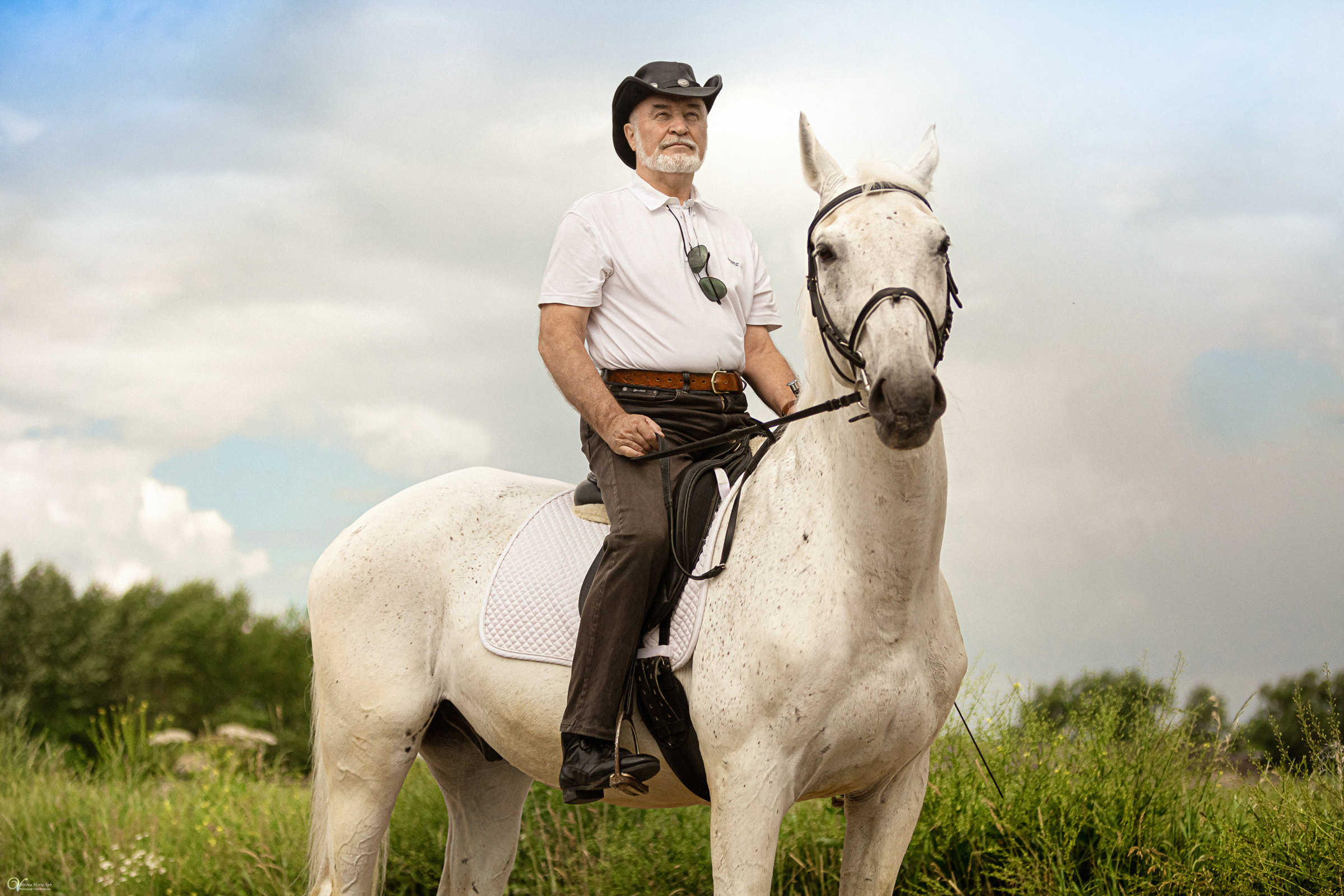 Мужской портрет верхом. Фотограф женский и мужской портрет Санкт-Петербург
