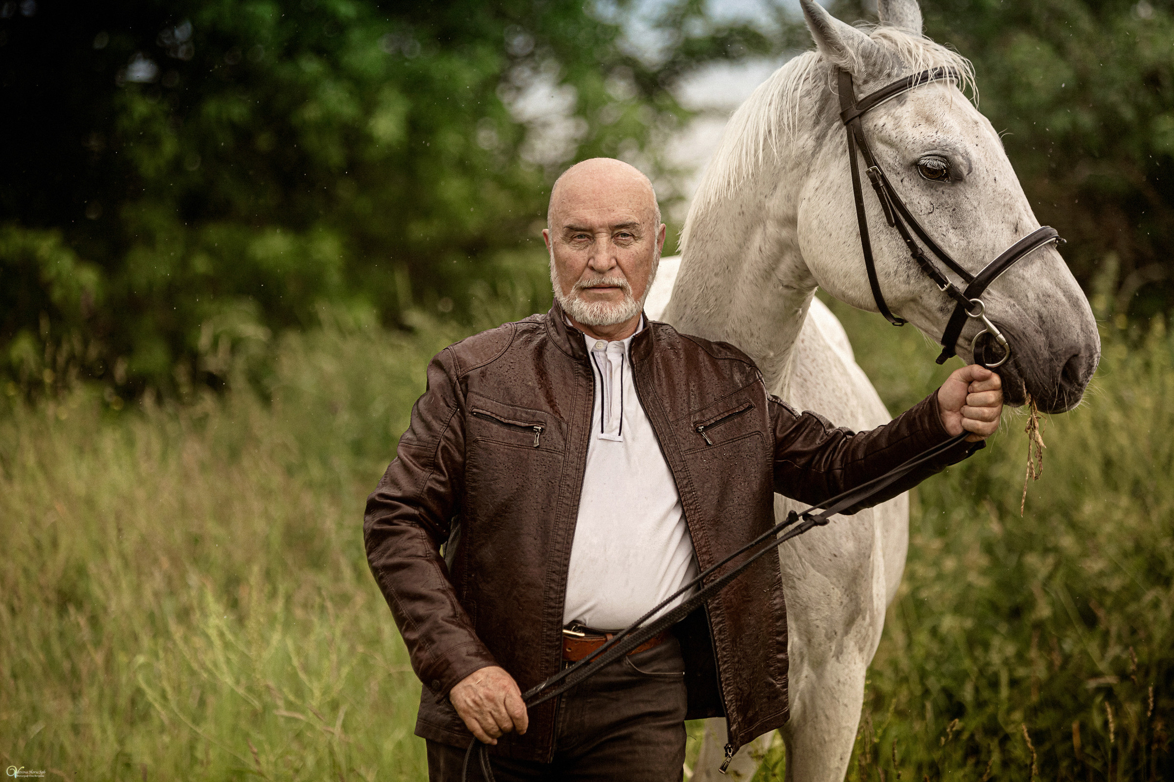 В ливень_Мужской портрет. Фотограф женский и мужской портрет Санкт-Петербург