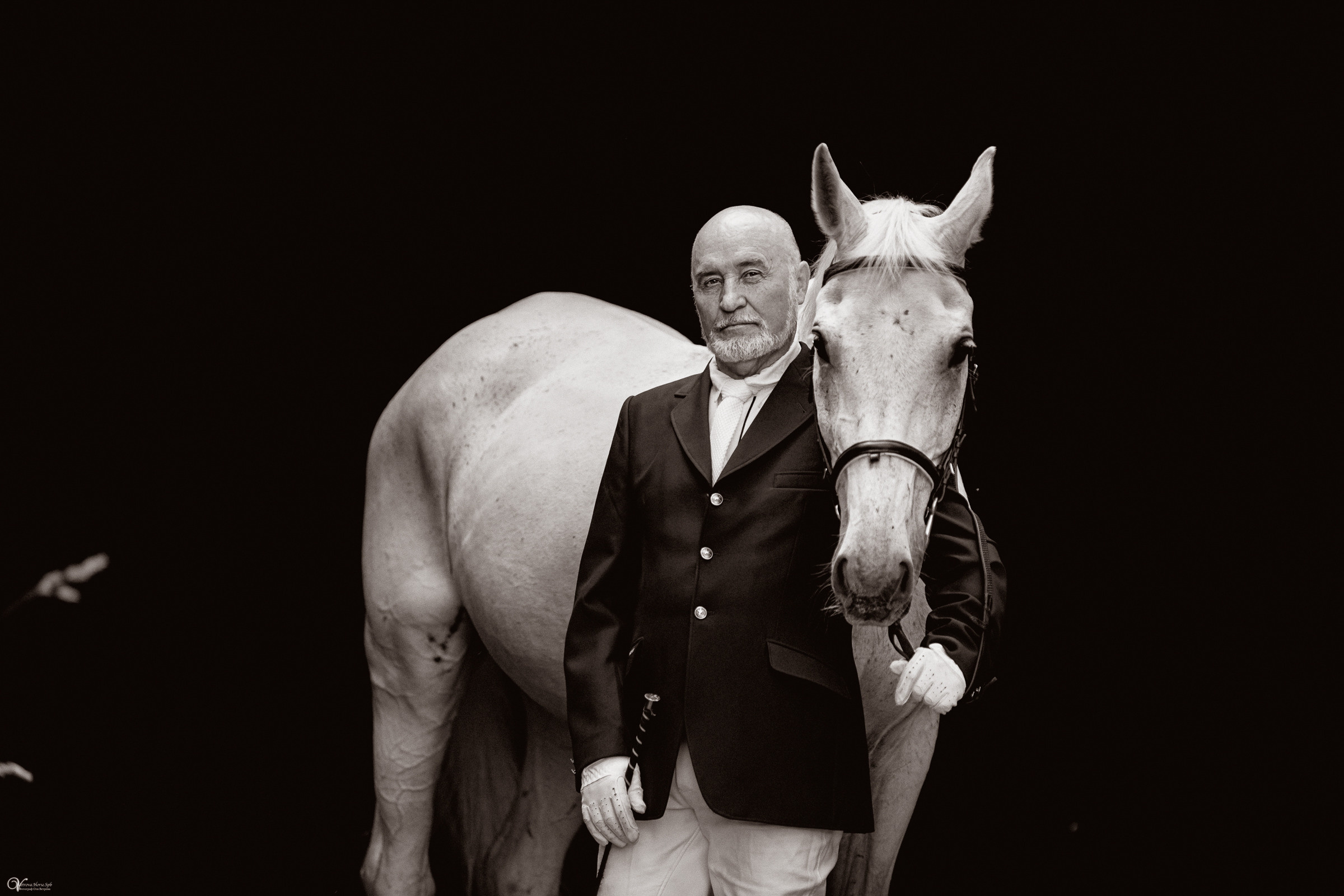 Портрет конника с одной лошадью. Фотограф женский и мужской портрет Санкт-Петербург