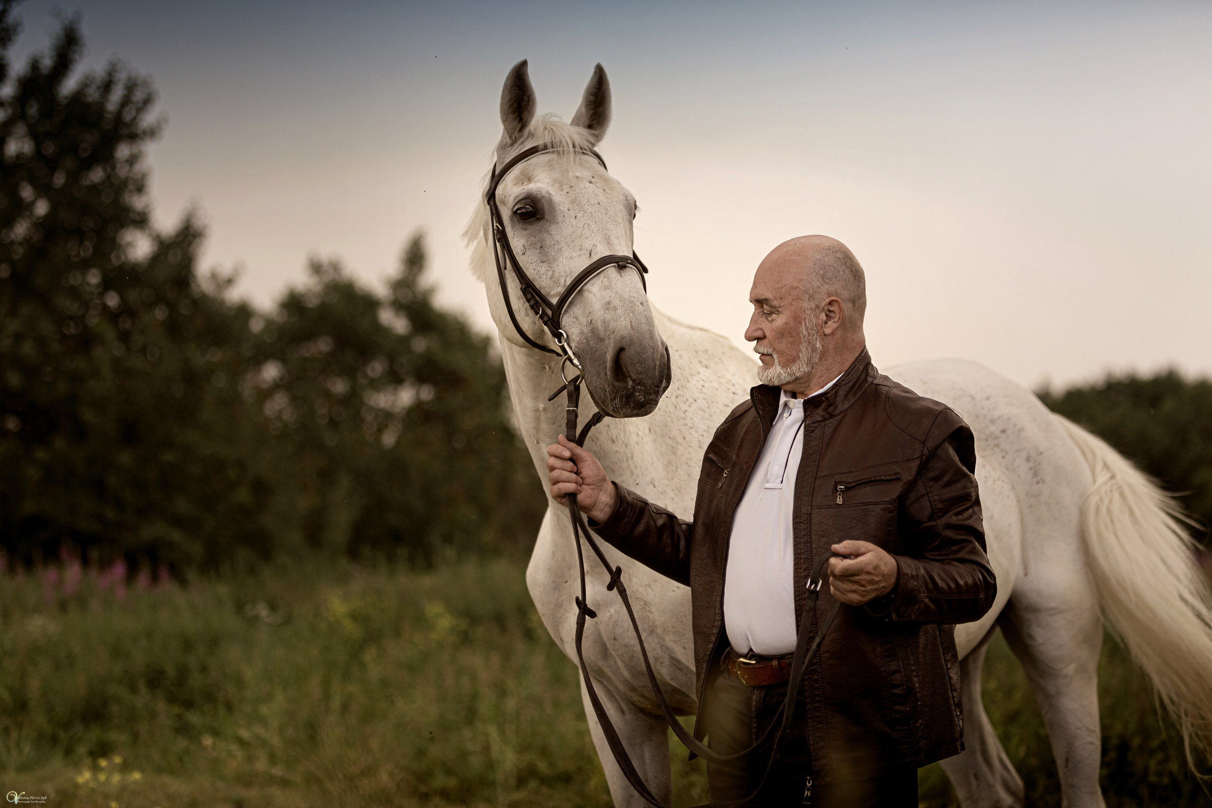 В ливень_Мужской портрет. Фотограф женский и мужской портрет Санкт-Петербург