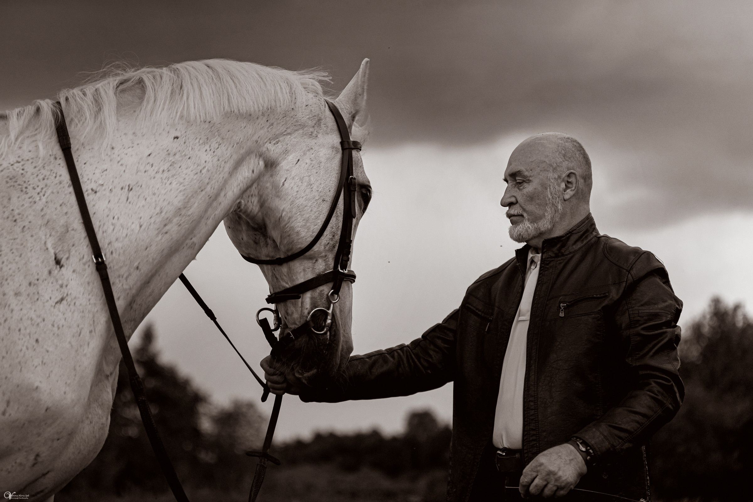 В ливень_Мужской портрет. Фотограф женский и мужской портрет Санкт-Петербург