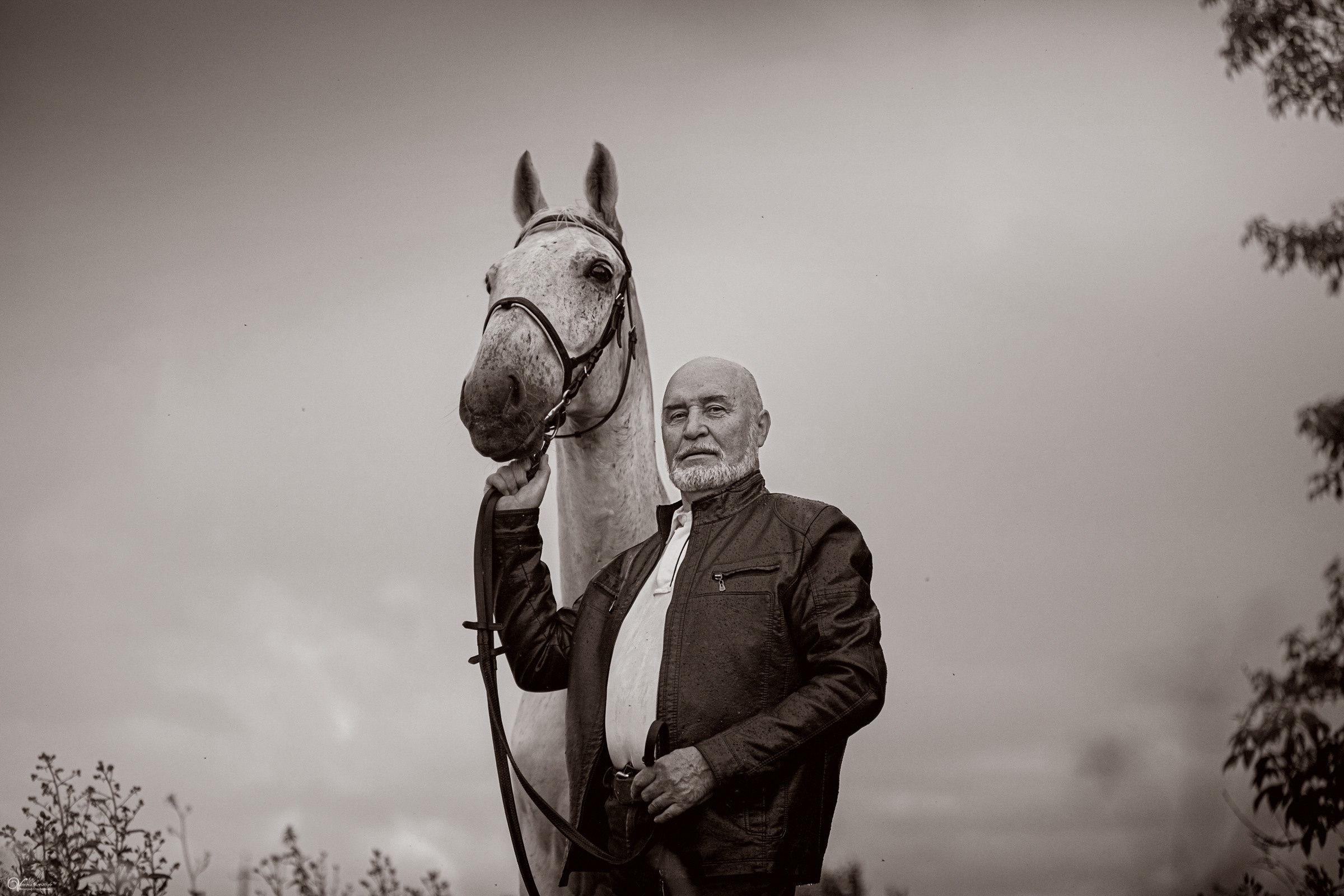 В ливень_Мужской портрет. Фотограф женский и мужской портрет Санкт-Петербург