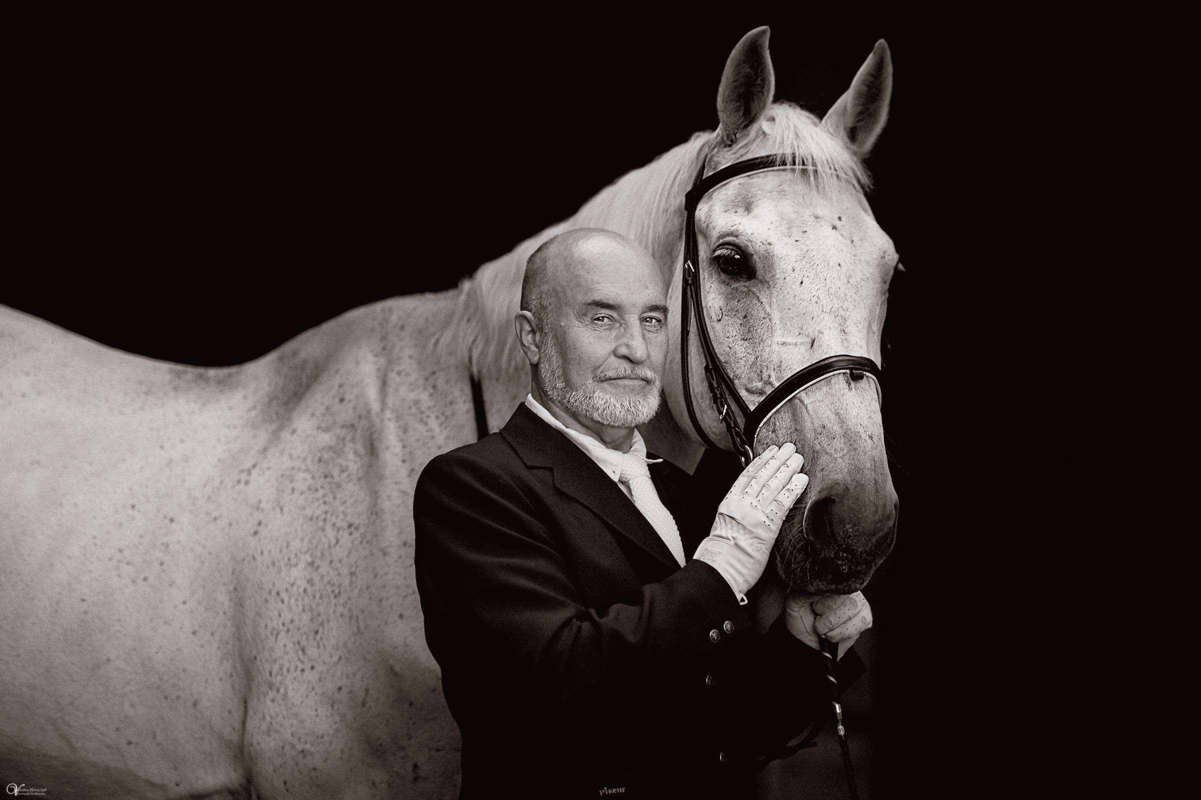 Портрет конника с одной лошадью. Фотограф женский и мужской портрет Санкт-Петербург