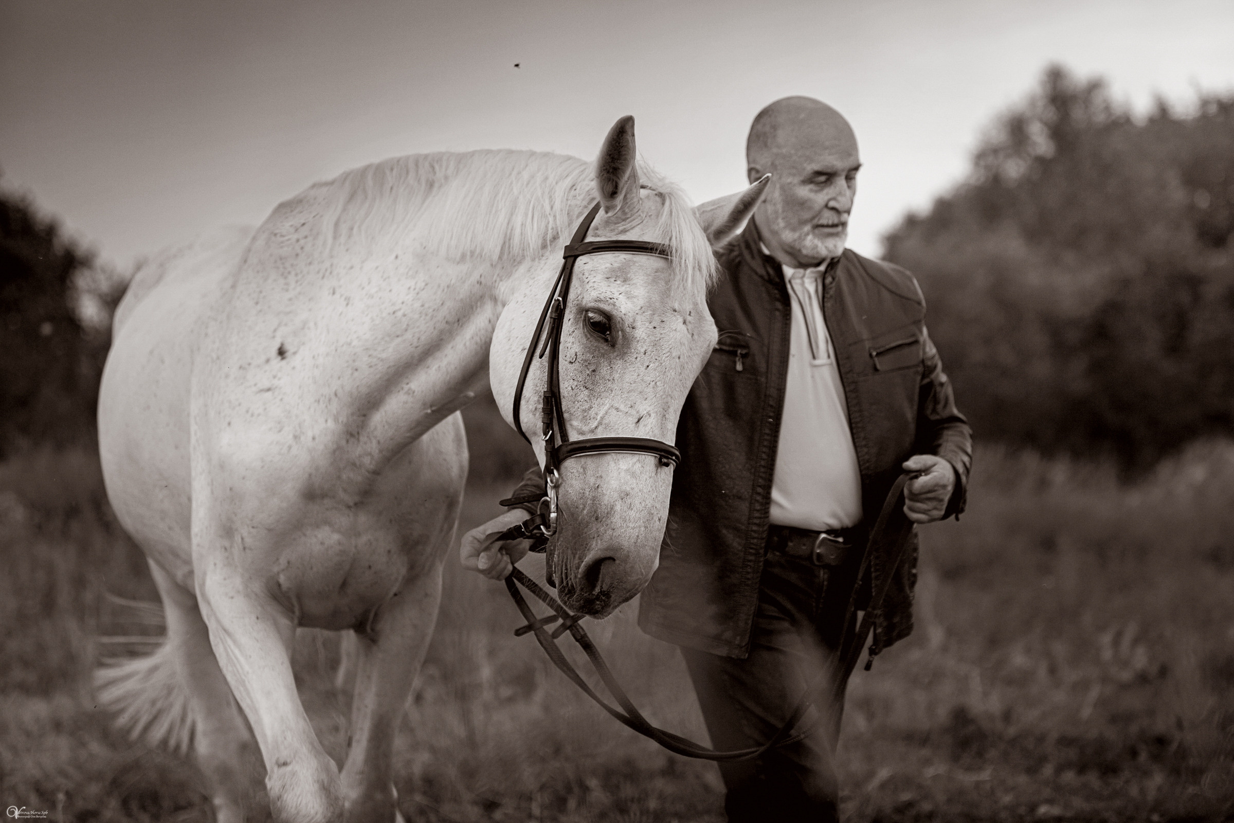 В ливень_Мужской портрет. Фотограф женский и мужской портрет Санкт-Петербург