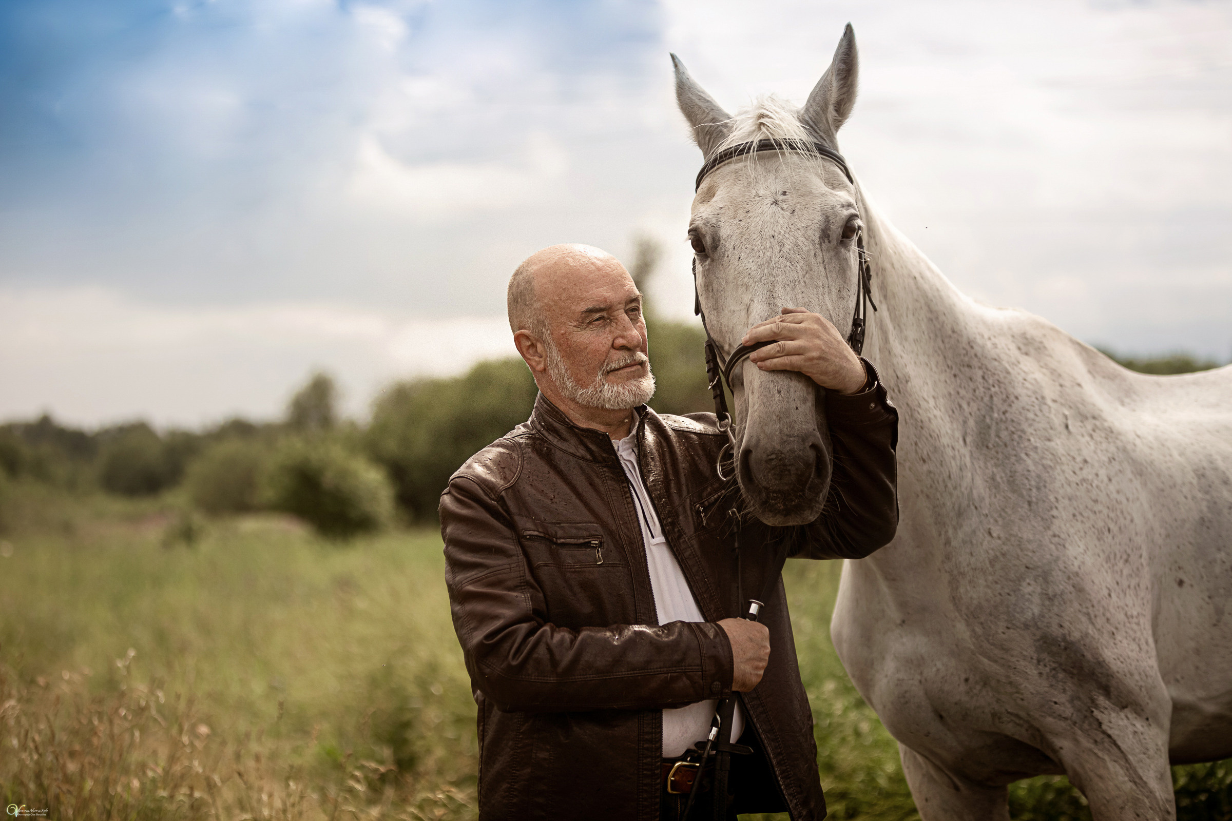 В ливень_Мужской портрет. Фотограф женский и мужской портрет Санкт-Петербург