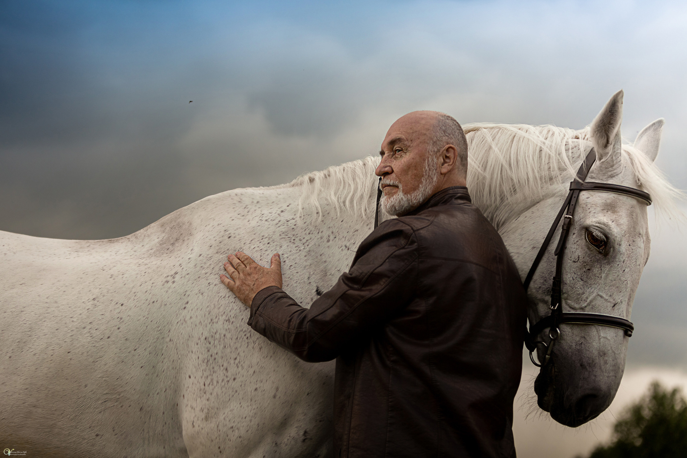 В ливень_Мужской портрет. Фотограф женский и мужской портрет Санкт-Петербург
