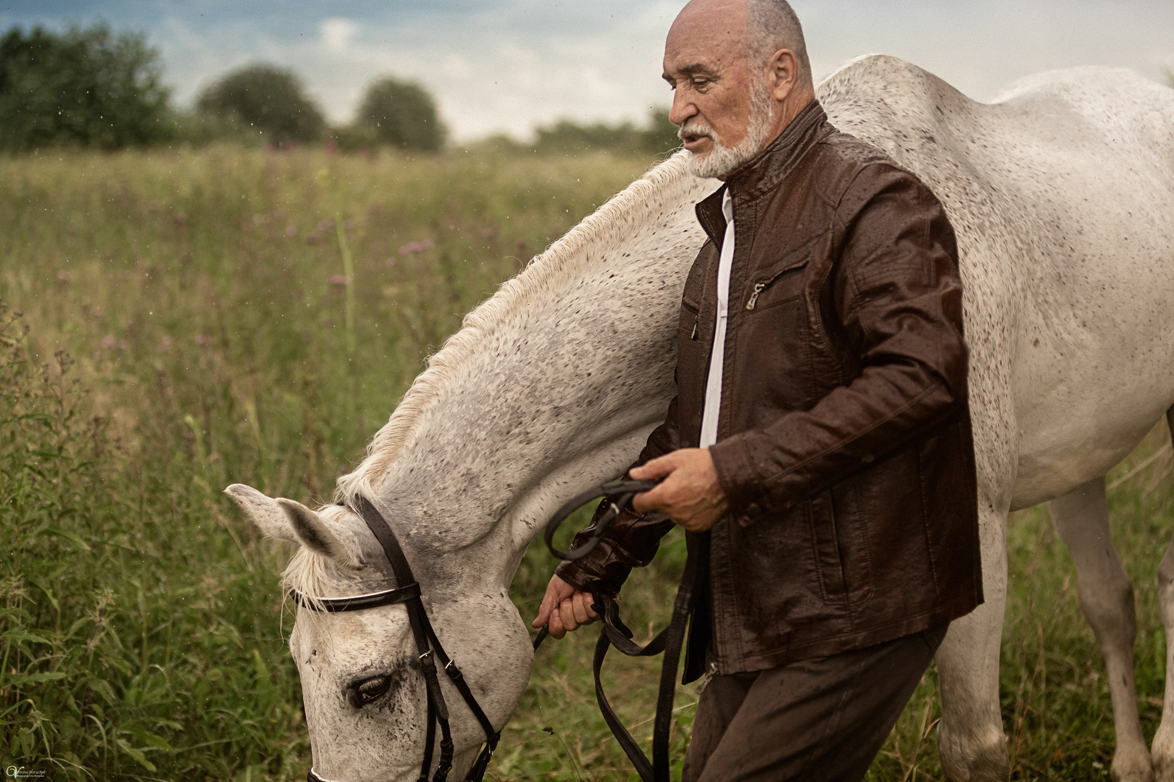 В ливень_Мужской портрет. Фотограф женский и мужской портрет Санкт-Петербург
