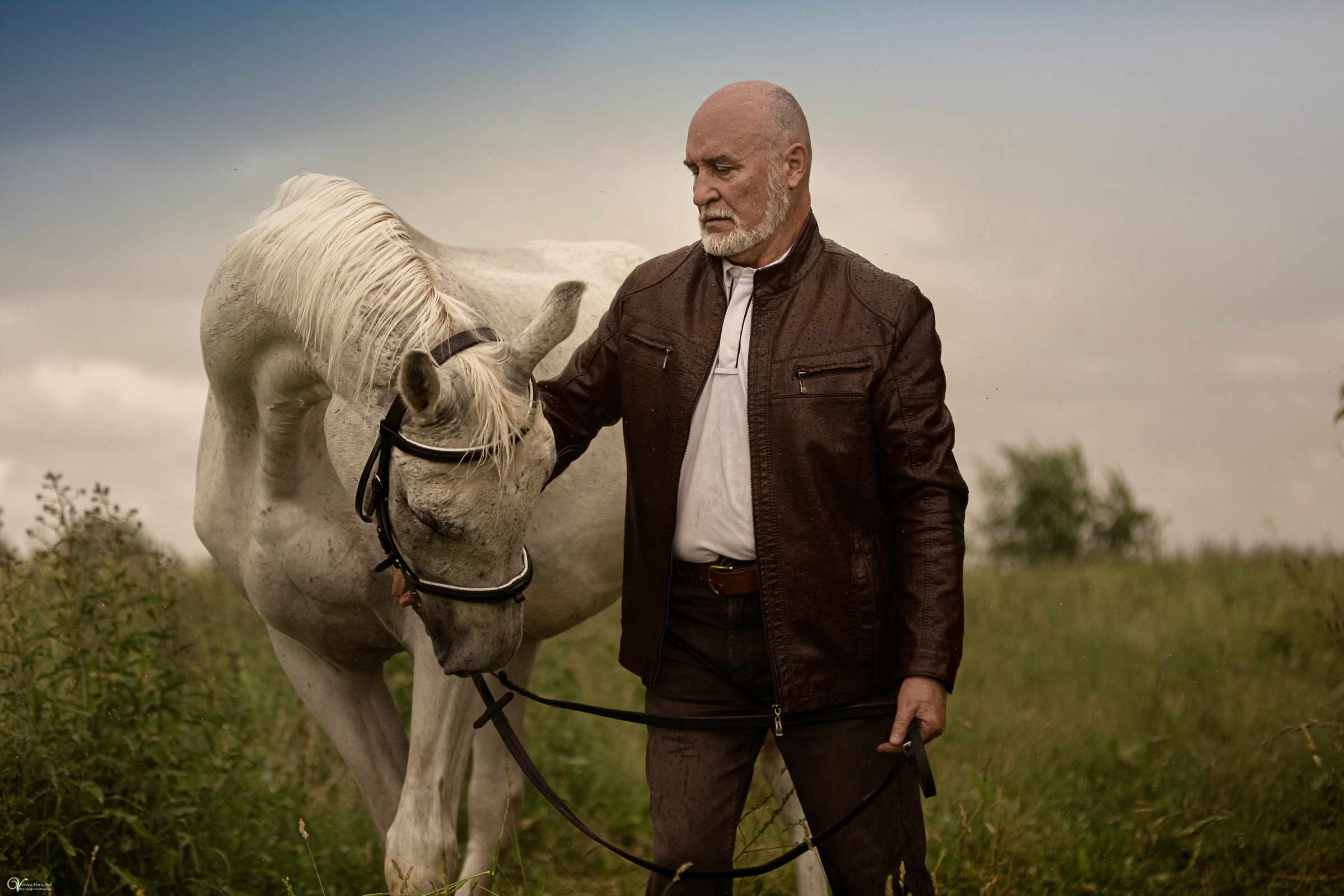 В ливень_Мужской портрет. Фотограф женский и мужской портрет Санкт-Петербург