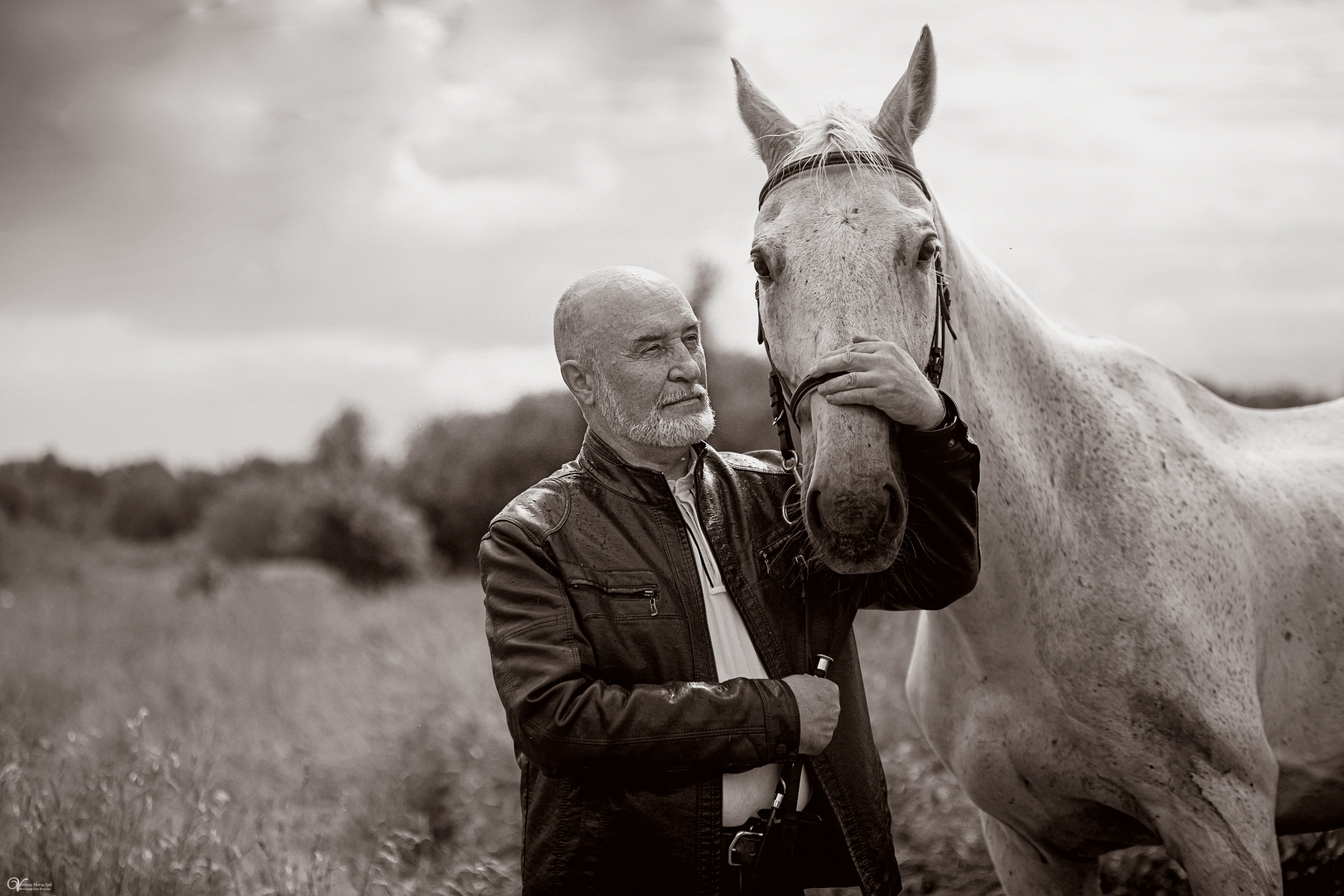 В ливень_Мужской портрет. Фотограф женский и мужской портрет Санкт-Петербург