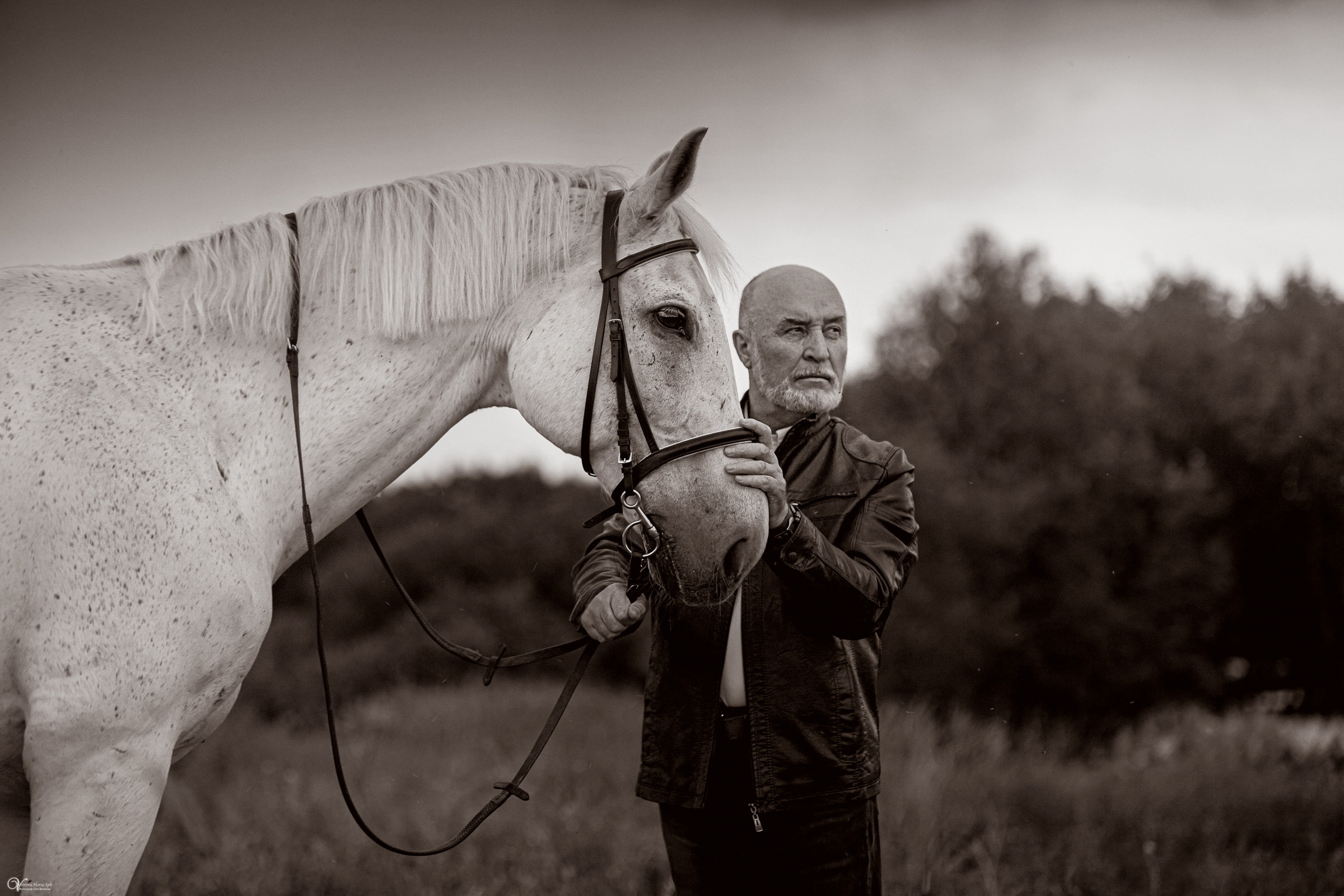 В ливень_Мужской портрет. Фотограф женский и мужской портрет Санкт-Петербург