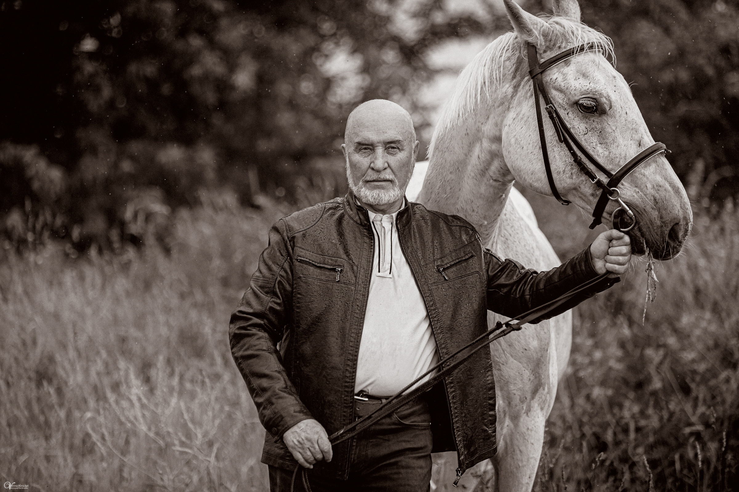 В ливень_Мужской портрет. Фотограф женский и мужской портрет Санкт-Петербург