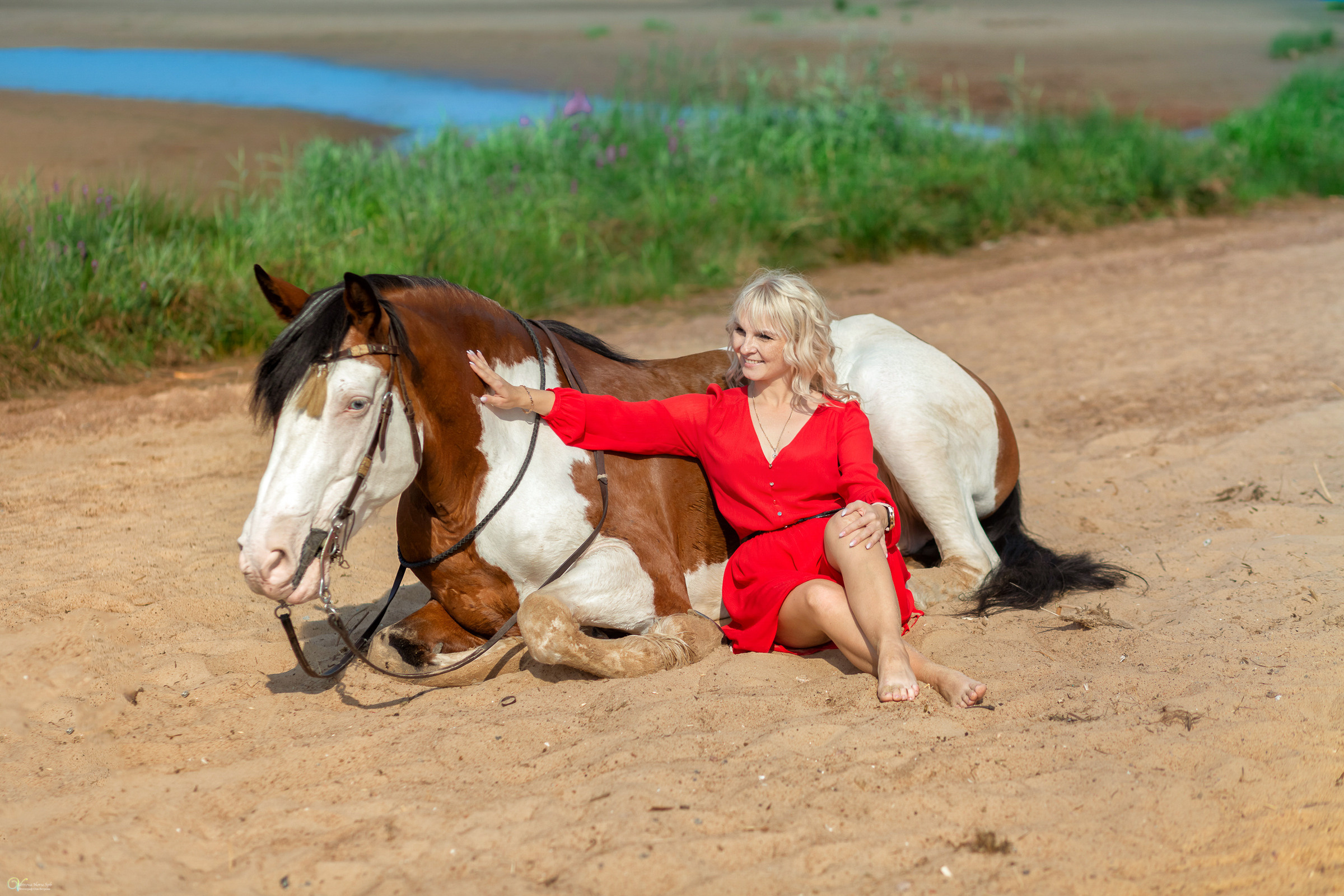 Лила и Лола в красном. Фотограф женский и мужской портрет Санкт-Петербург