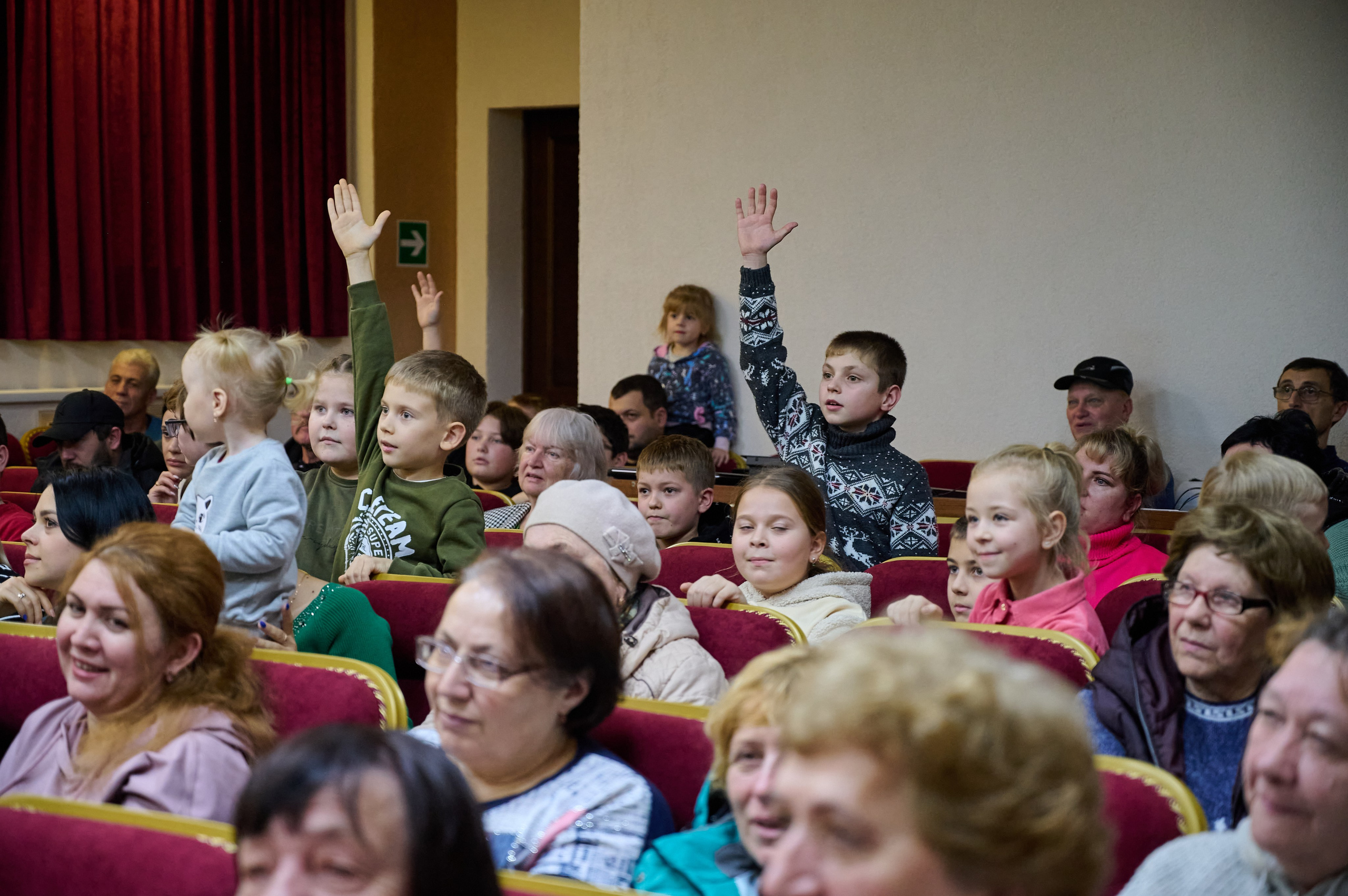 Концерт в ДК с. Виноградное. Жизнь курорта Кабардинка в фотографиях
